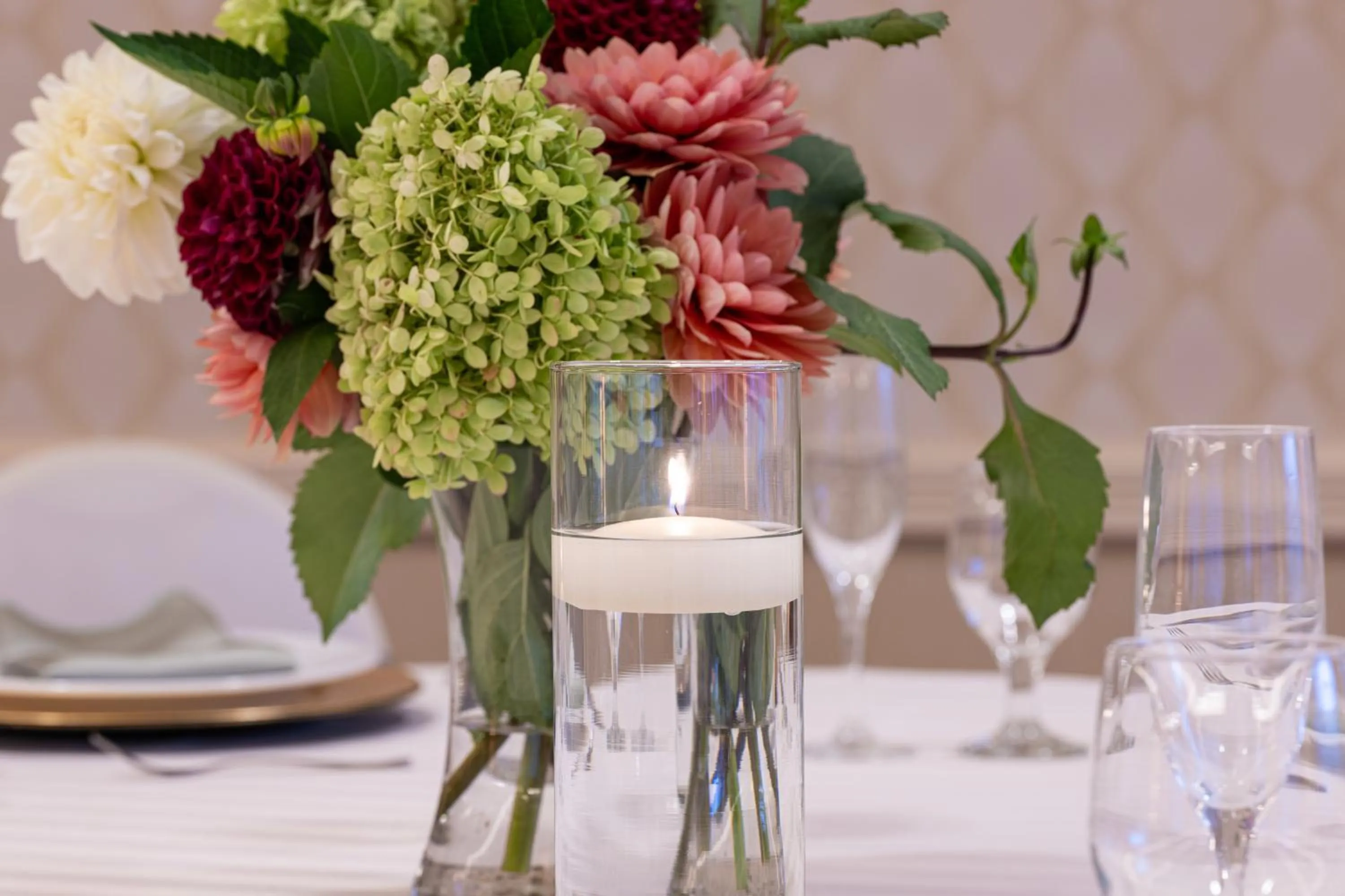 Food and drinks in Pittsburgh Marriott City Center