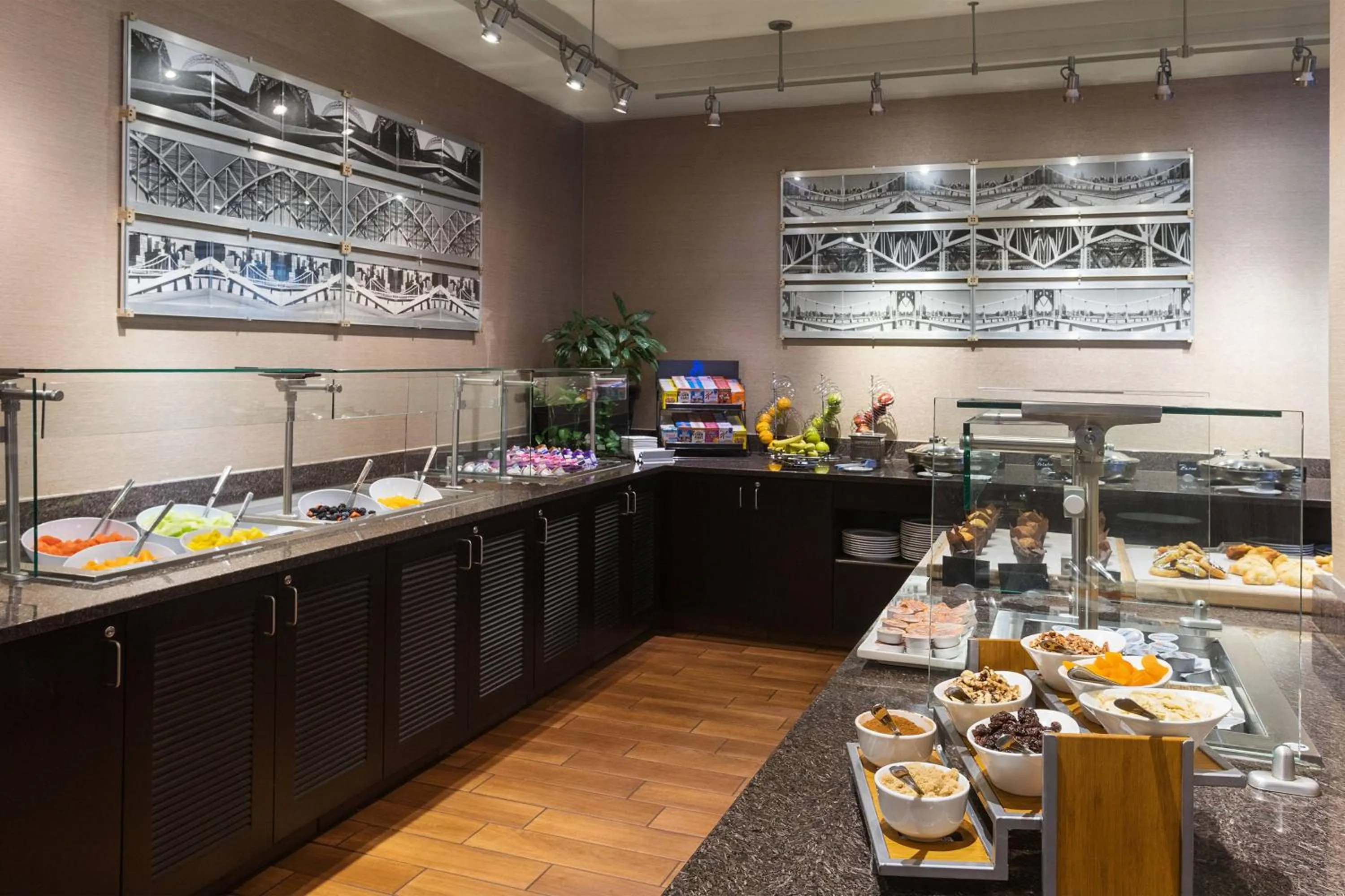 Breakfast in Pittsburgh Marriott City Center