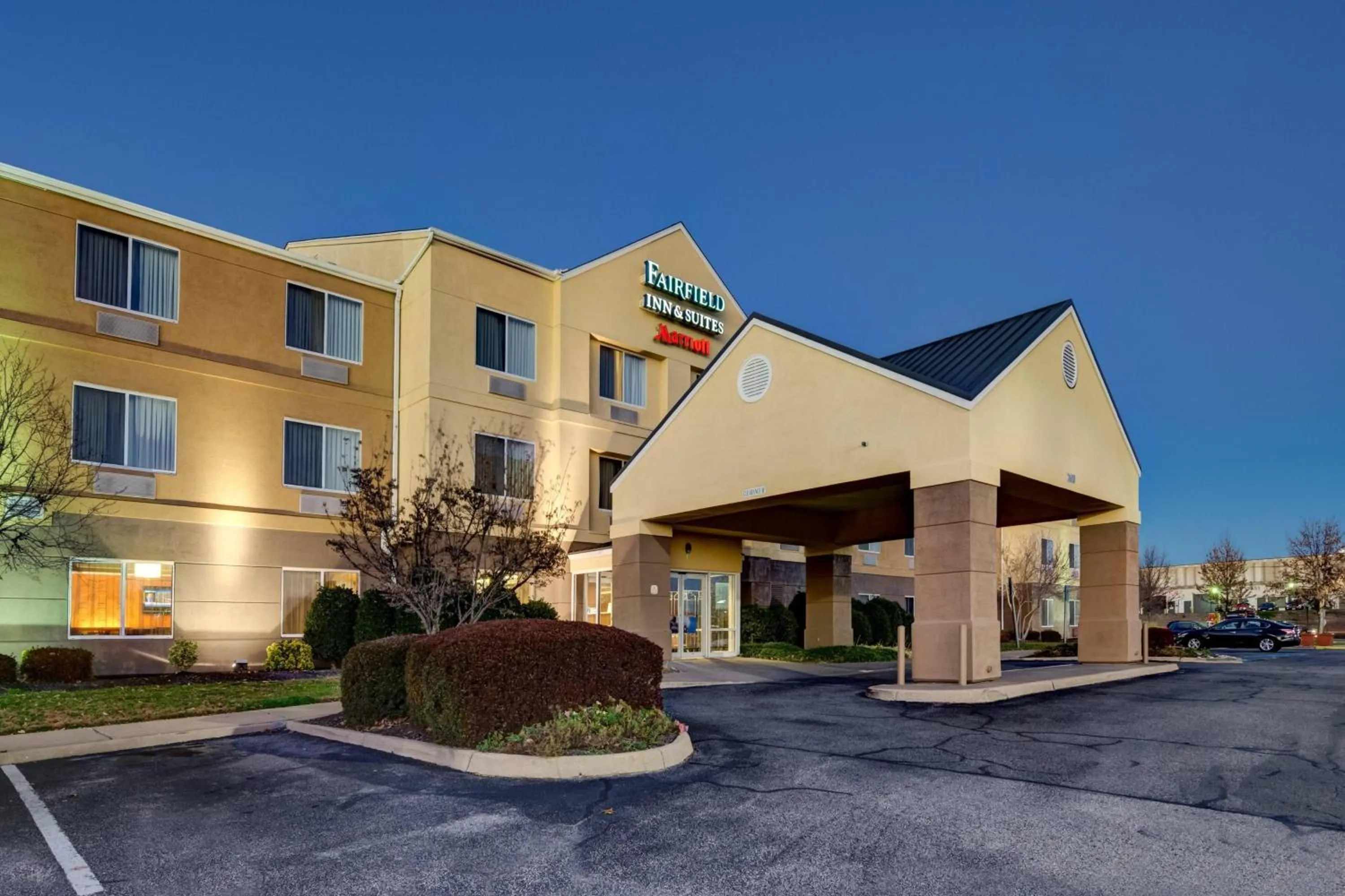 Property building in Fairfield Inn and Suites by Marriott Potomac Mills Woodbridge