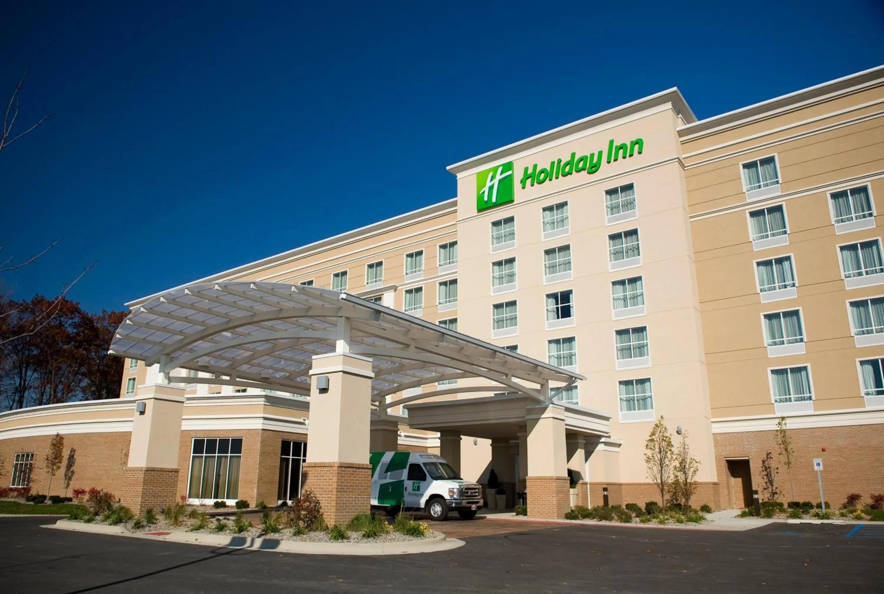 Property building in Holiday Inn Purdue - Fort Wayne by IHG