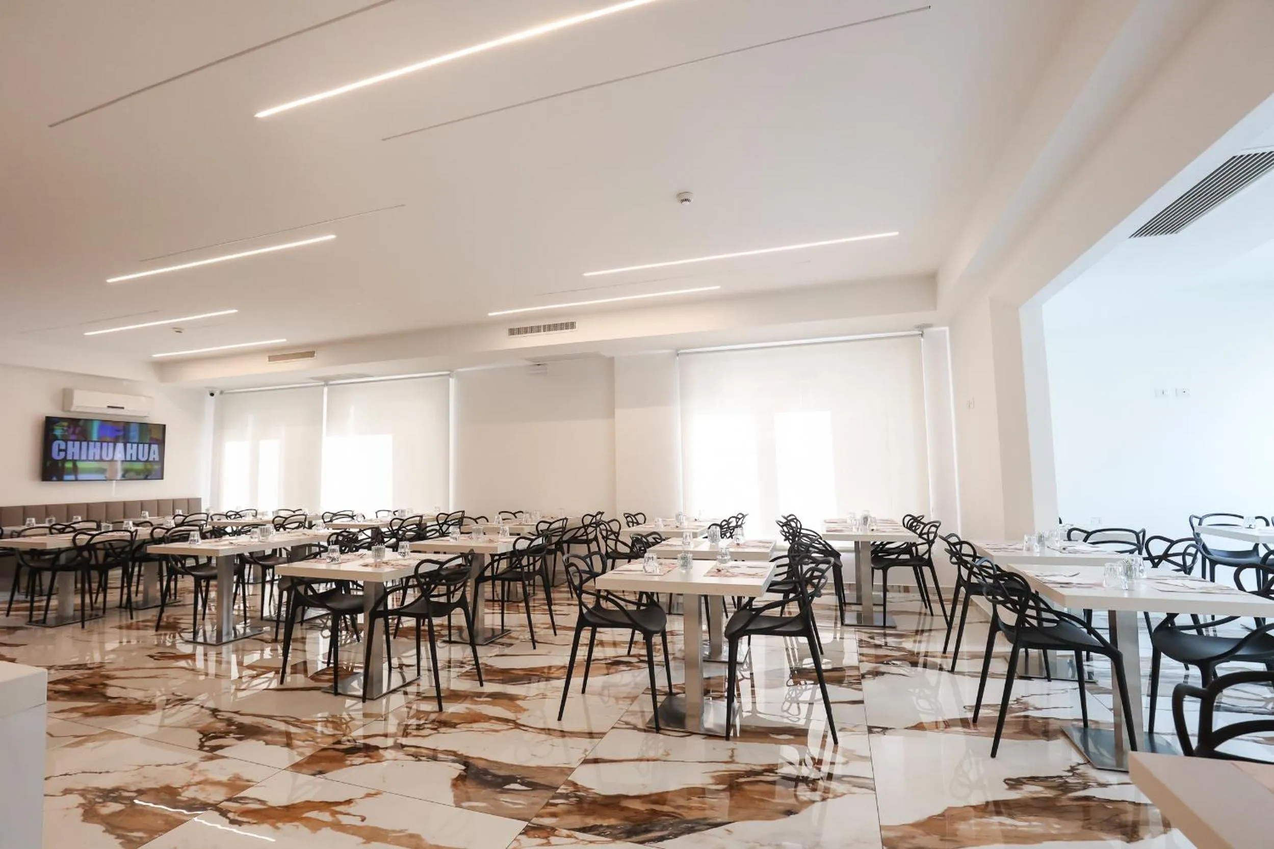 Breakfast in Hotel Cenisio