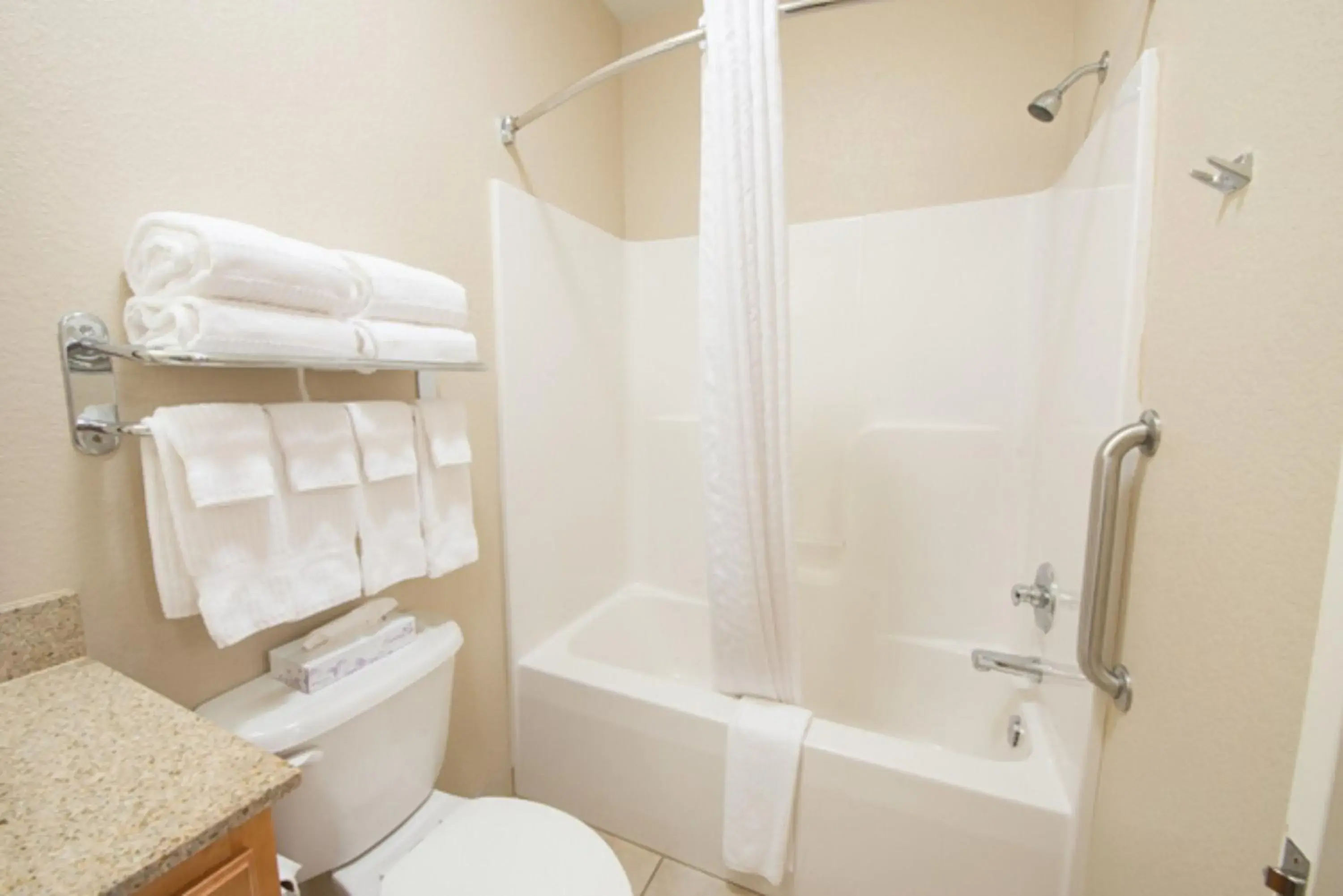 Studio Suite with Two Queen Beds in Candlewood Suites Bismarck Studio Suite with Two Queen Beds in Candlewood Suites Bismarck