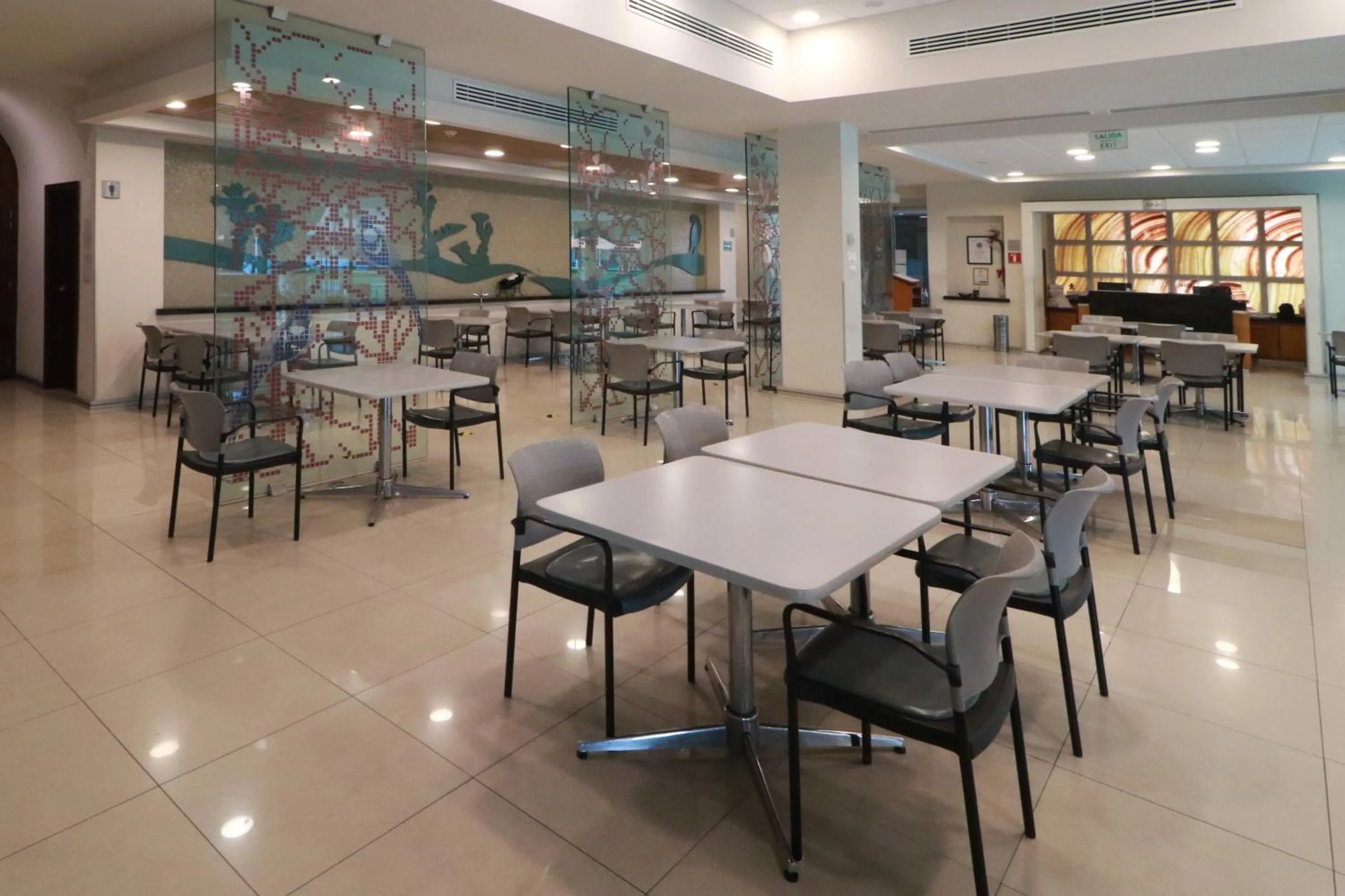 Restaurant/places to eat in Holiday Inn San Luis Potosi-Quijote by IHG