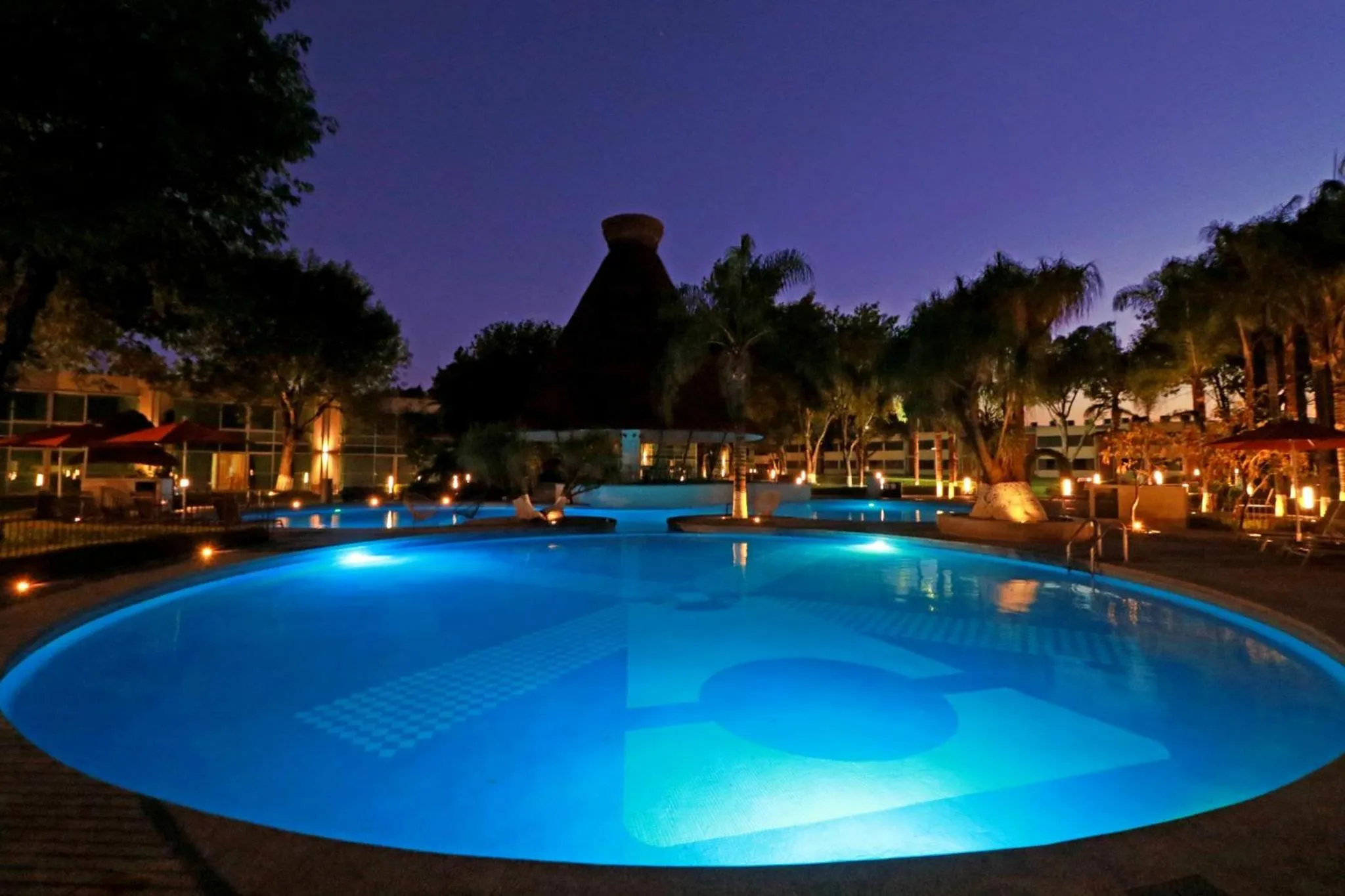 Swimming pool in Holiday Inn San Luis Potosi-Quijote by IHG