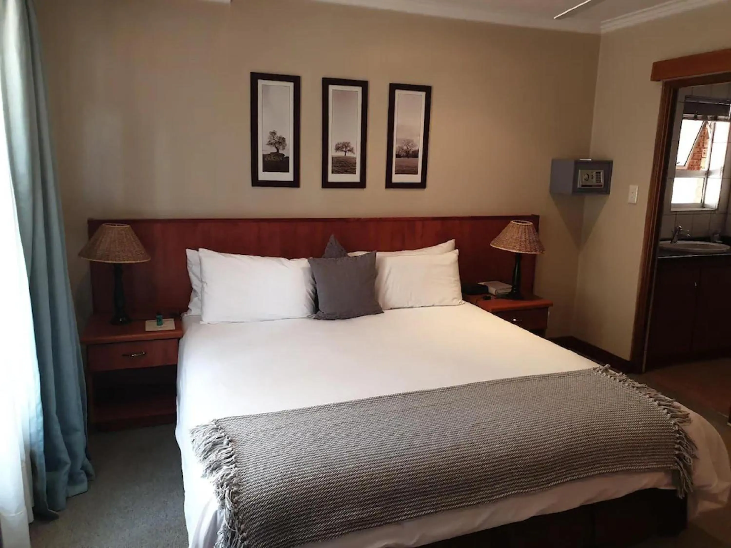 Bed in The Monte Carlo