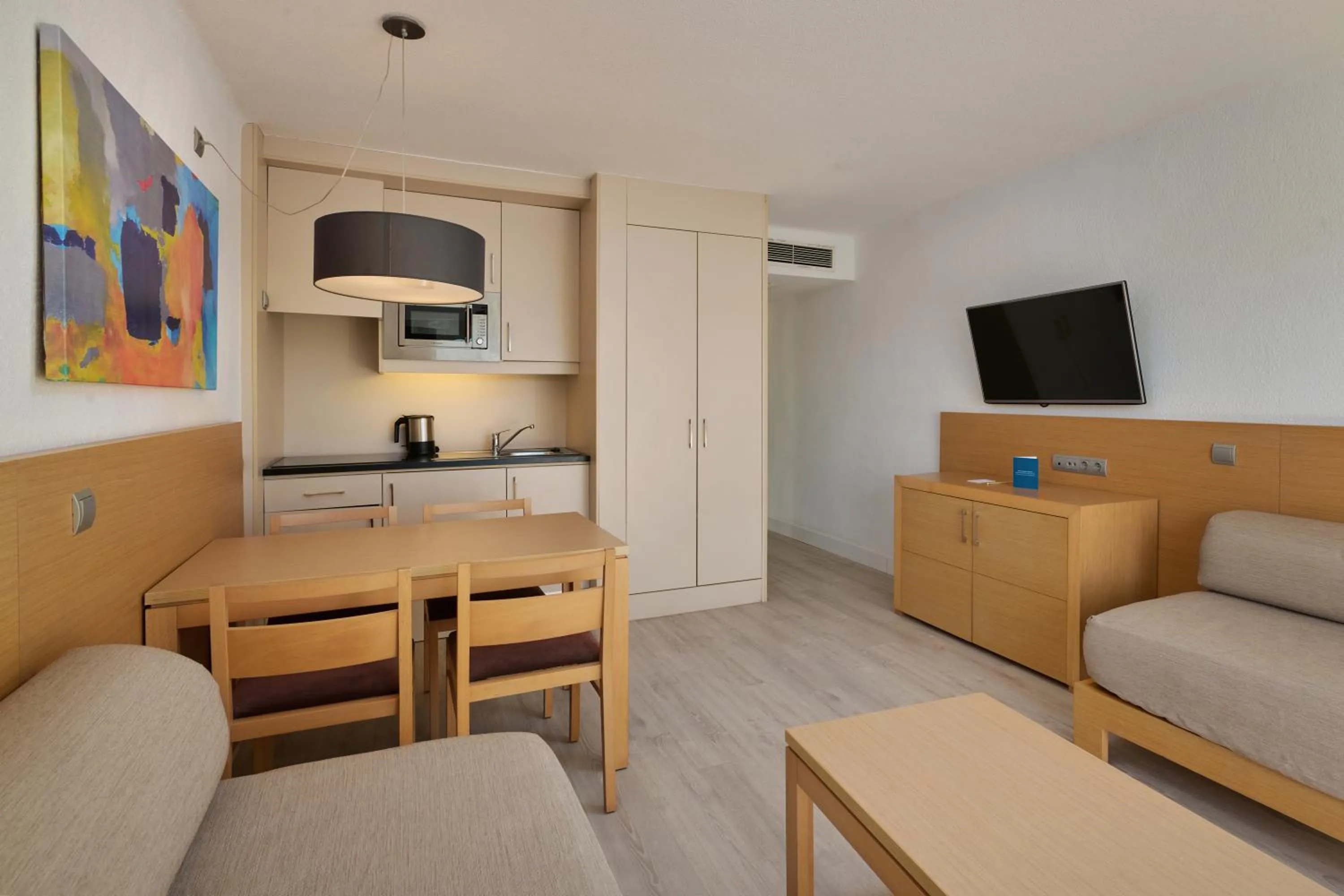 Living room in Hipotels Mediterraneo Club