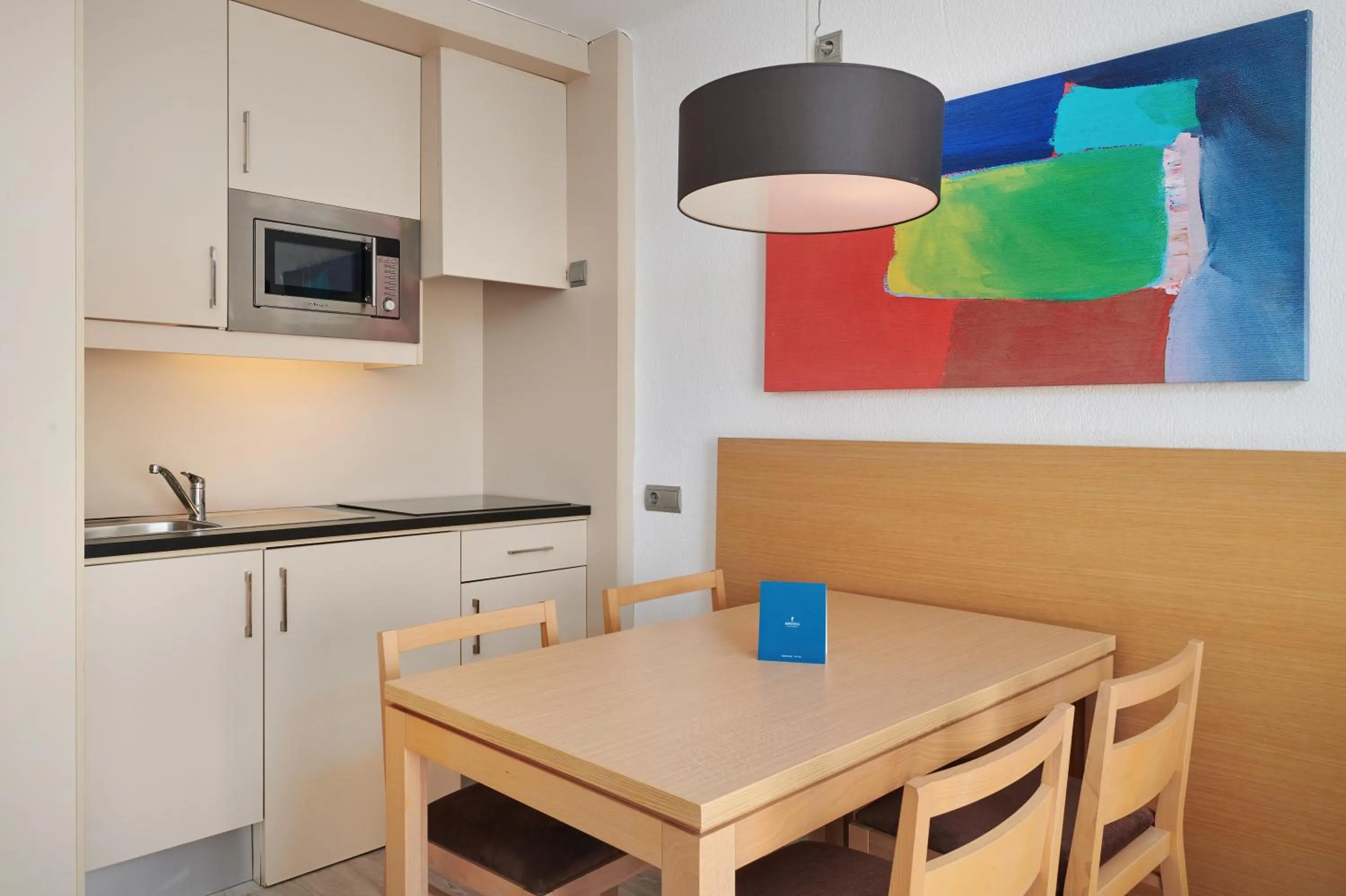 Kitchen or kitchenette in Hipotels Mediterraneo Club