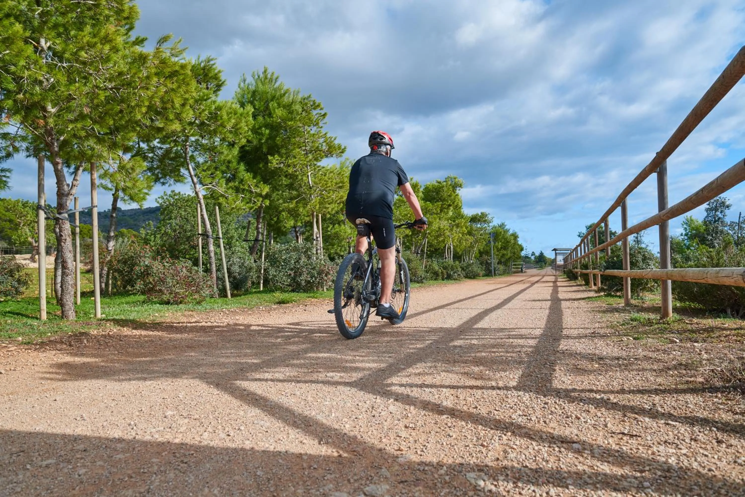Hiking in Hipotels Mediterraneo Club
