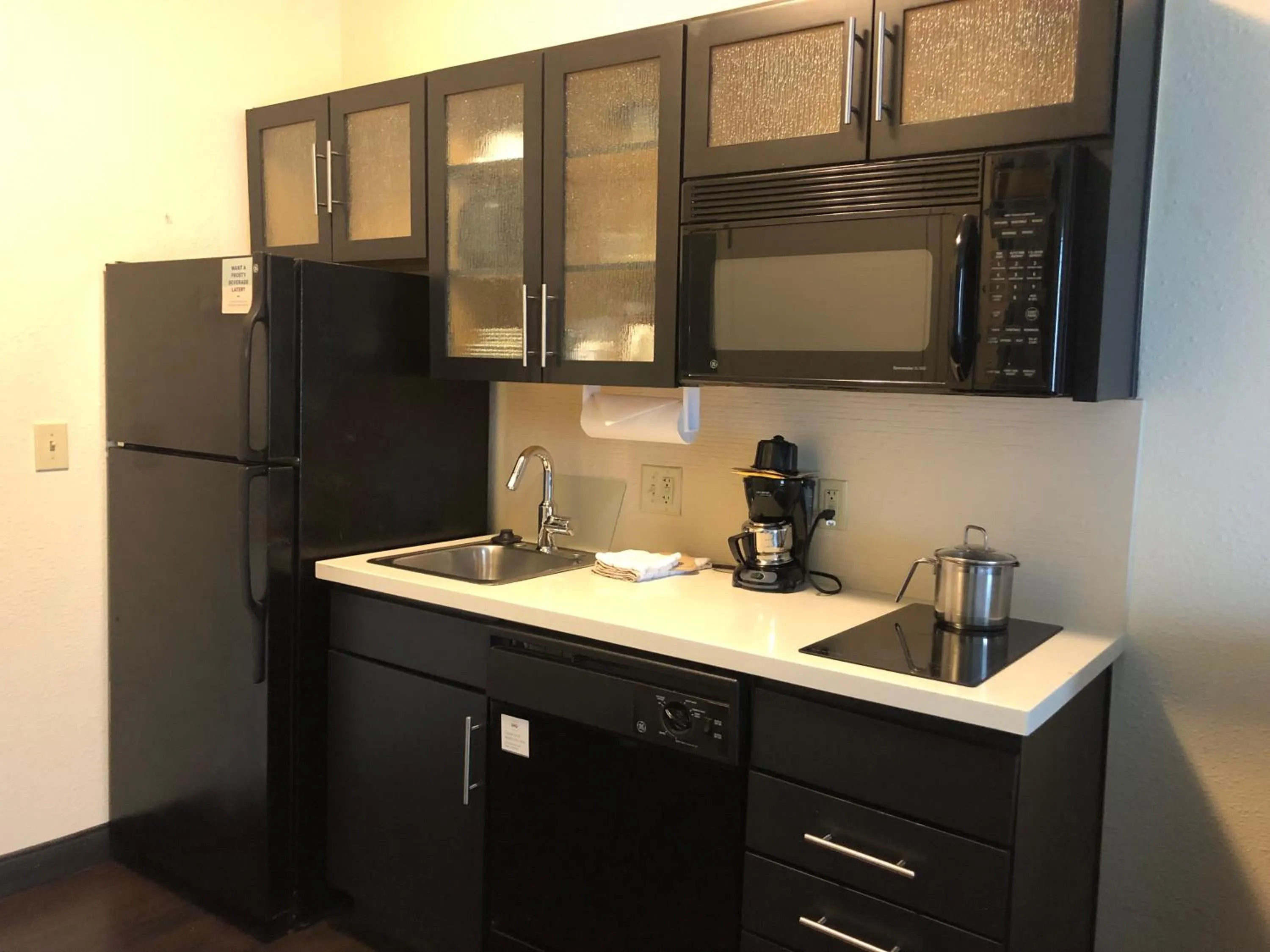 kitchen in Candlewood Suites Fort Wayne - NW by IHG