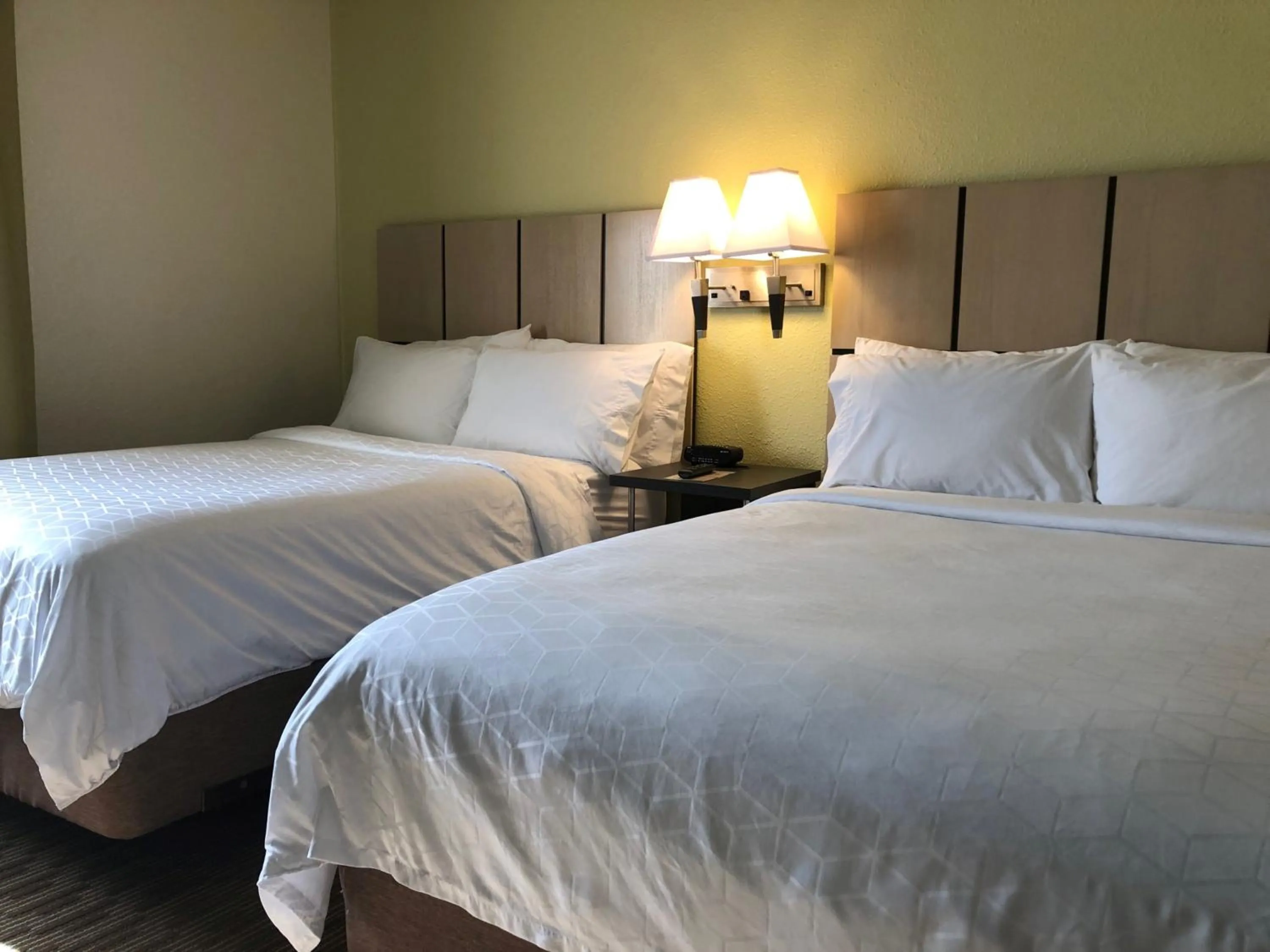 Bed in Candlewood Suites Fort Wayne - NW by IHG