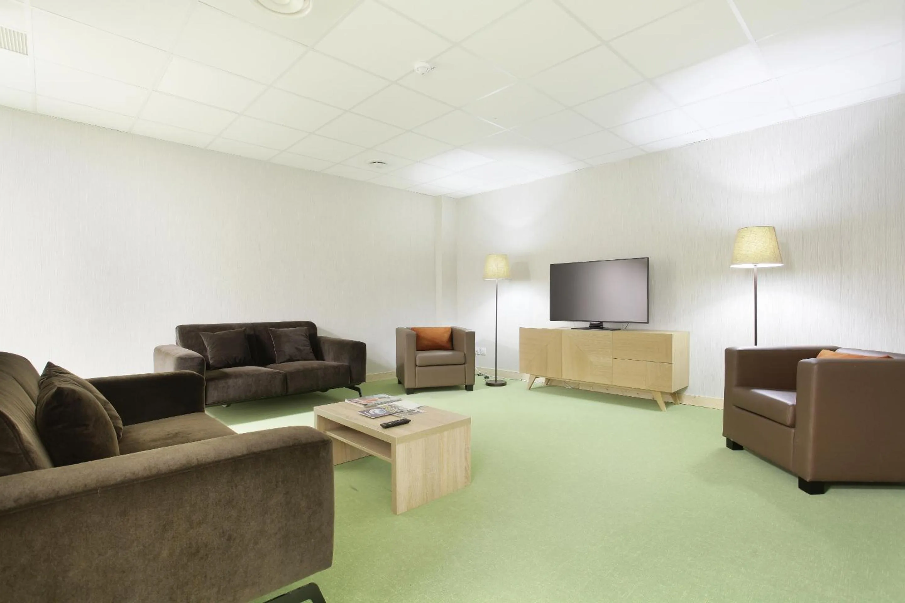 Game Room in Résidence et Spa Odalys Mendi Alde