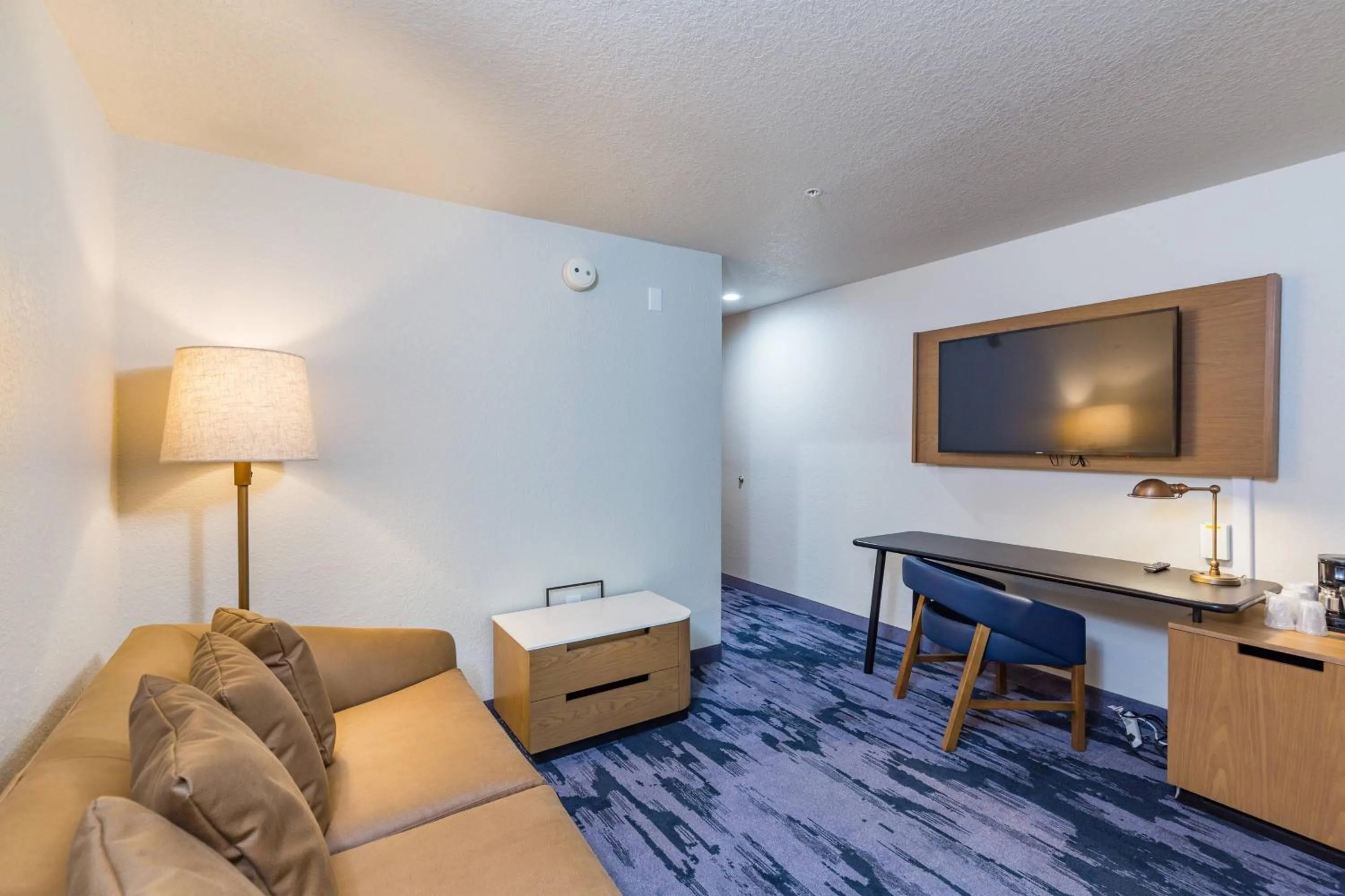 Living room in Fairfield Inn and Suites by Marriott Tampa North