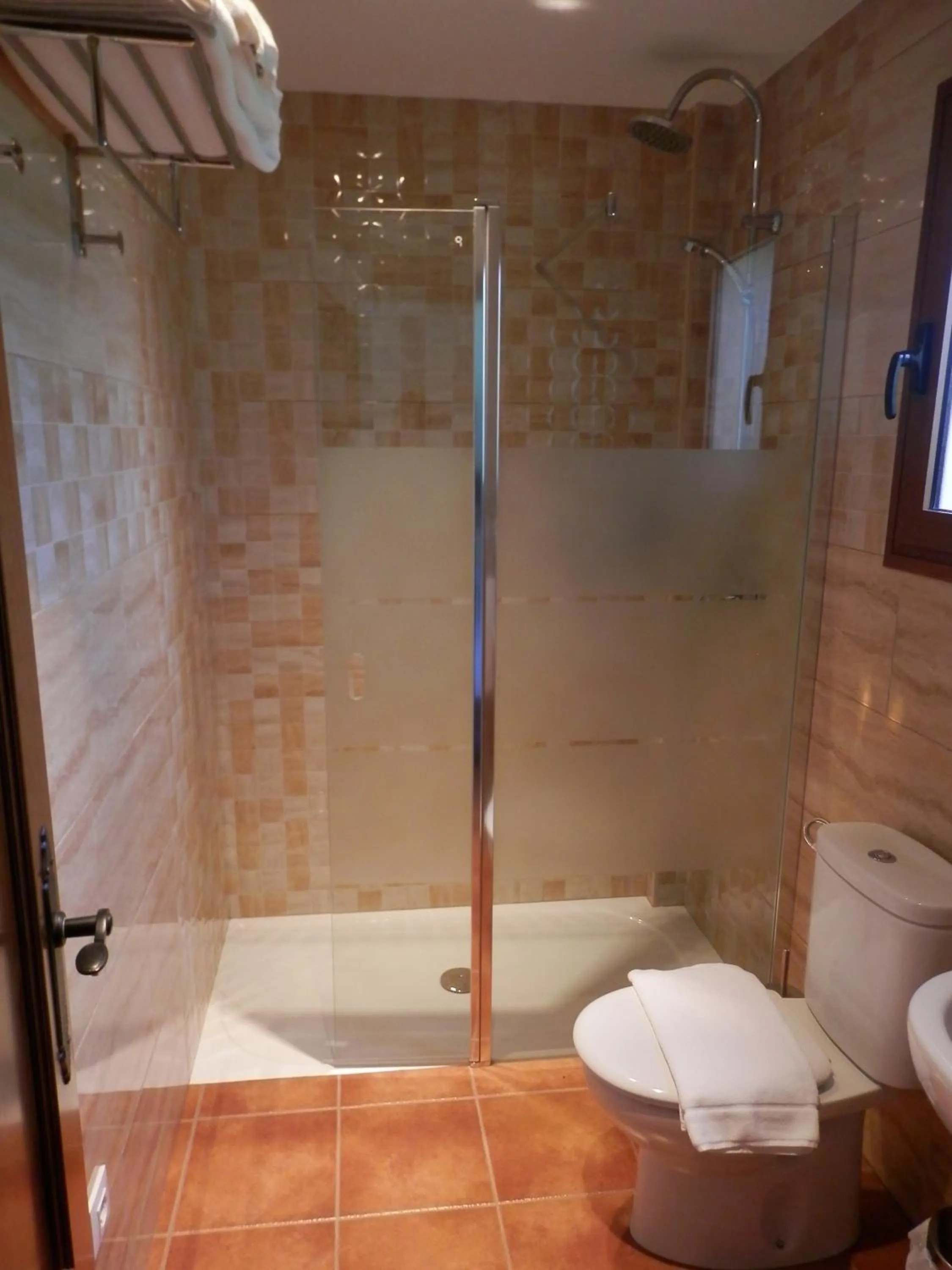 Property building in Alojamiento Mesón el Pozuelo