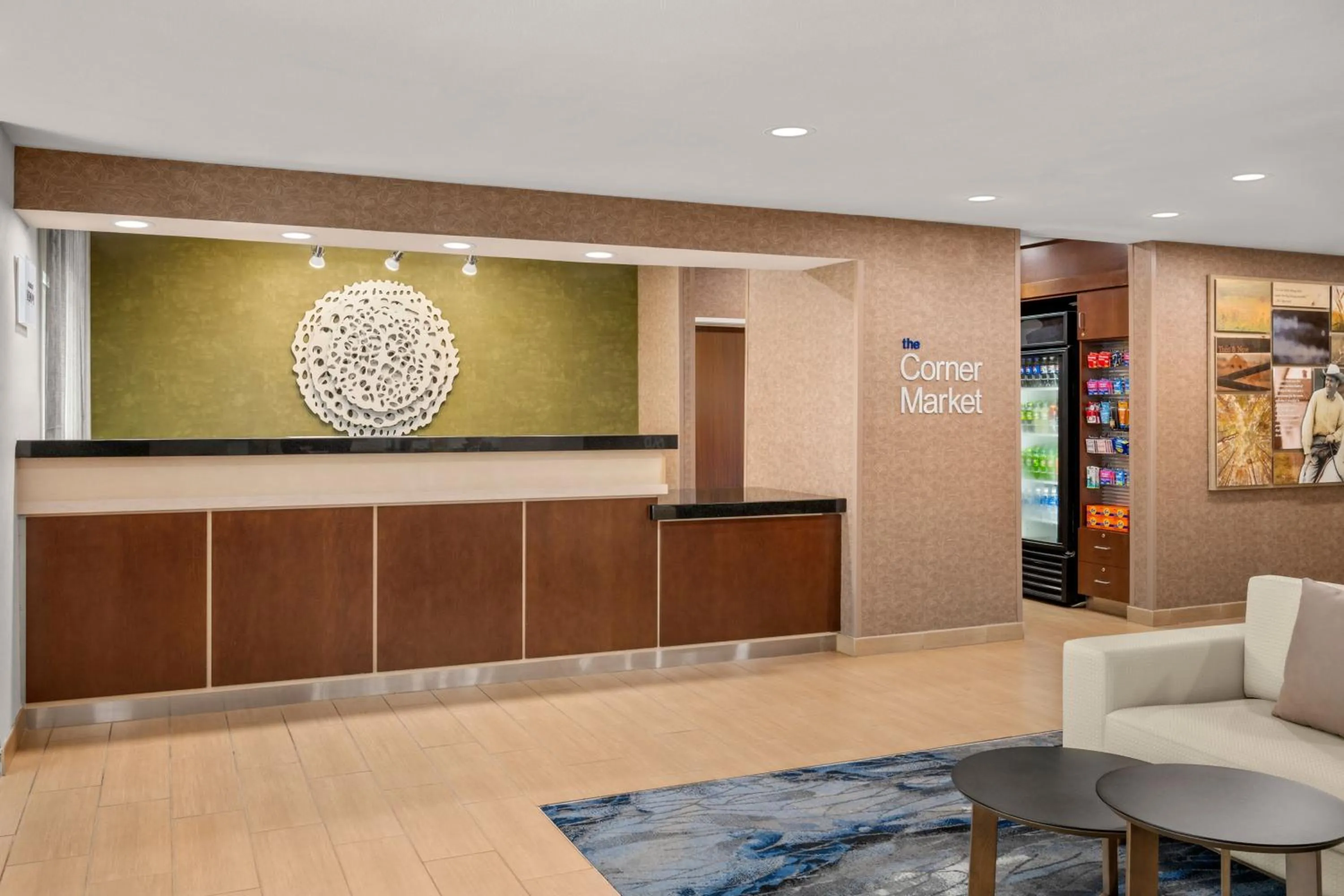 Lobby or reception in Fairfield Inn & Suites Naperville/Aurora