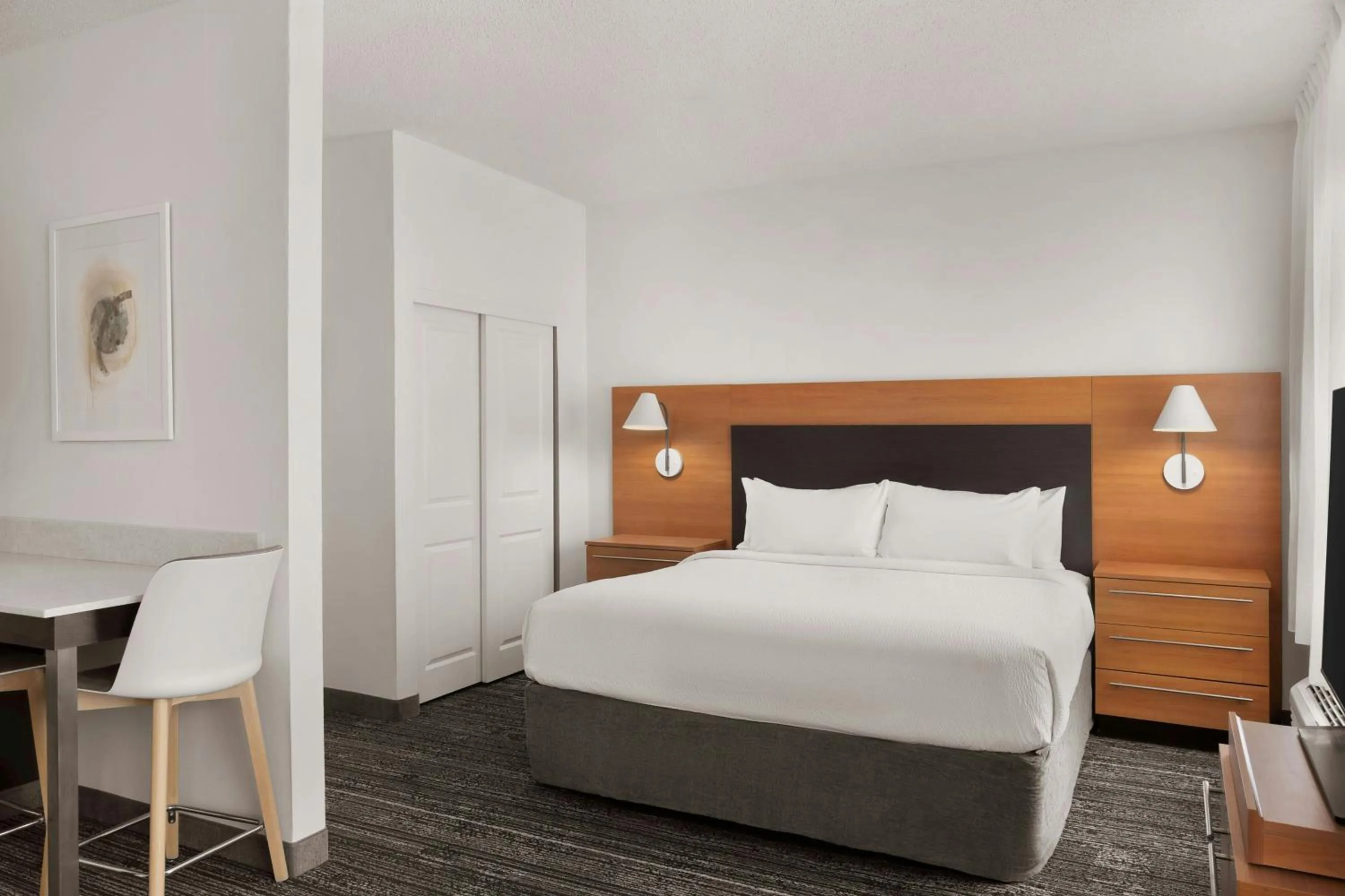 Photo of the whole room, Bed in TownePlace Suites by Marriott Chicago Naperville