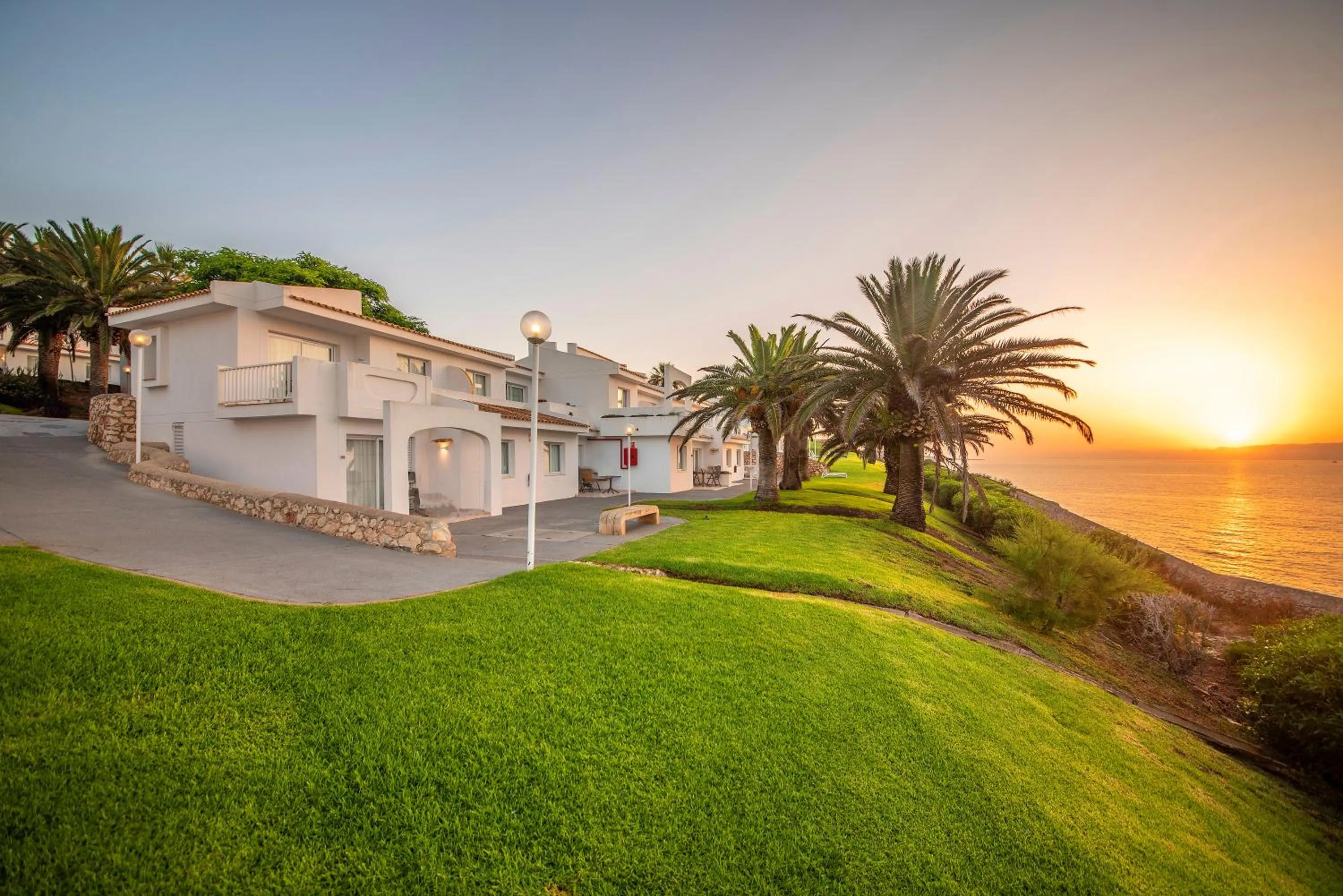 Property building in Blau Punta Reina