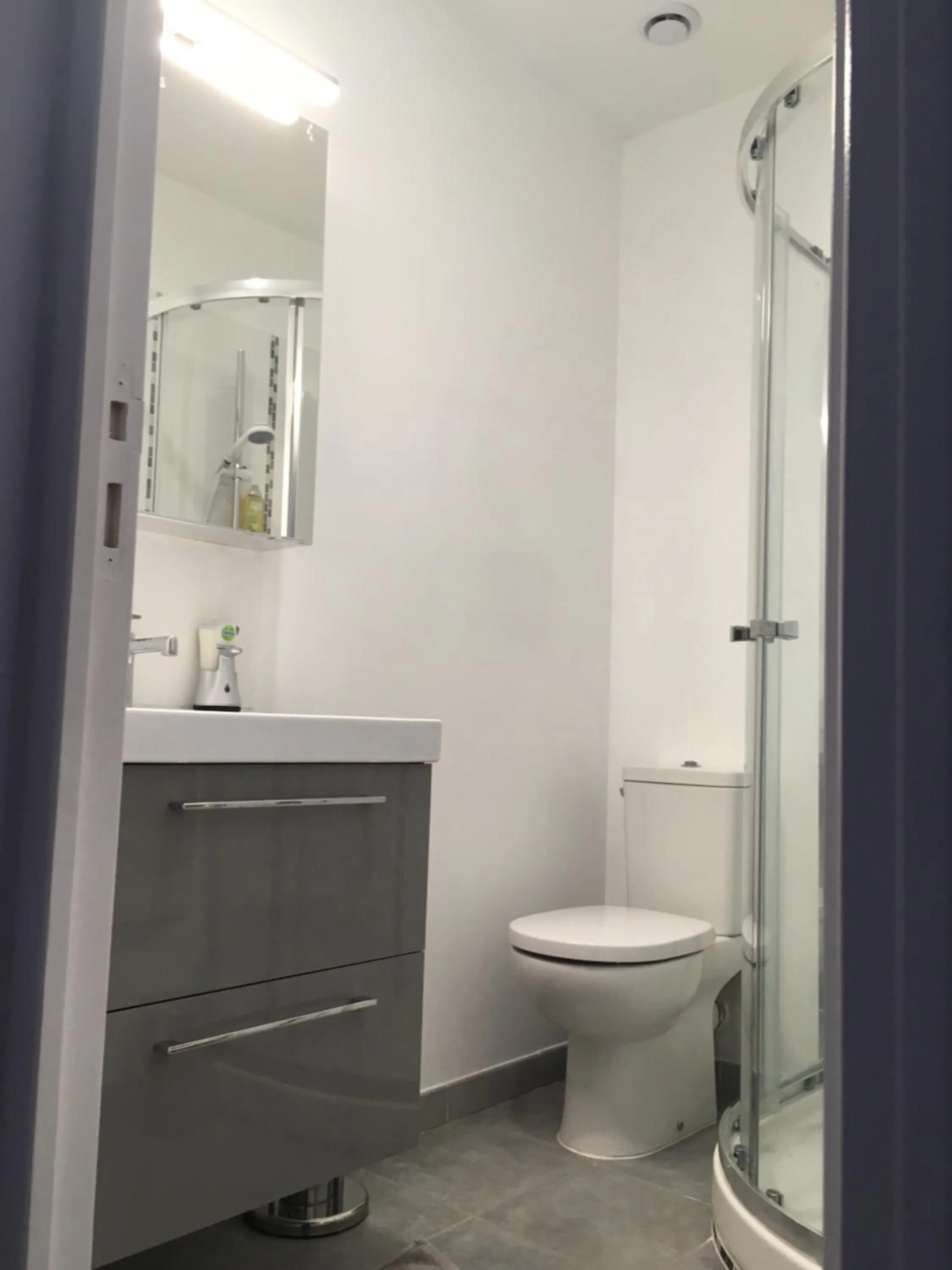 Double Room with Air Conditioning and Garden Views in Villa hortensia