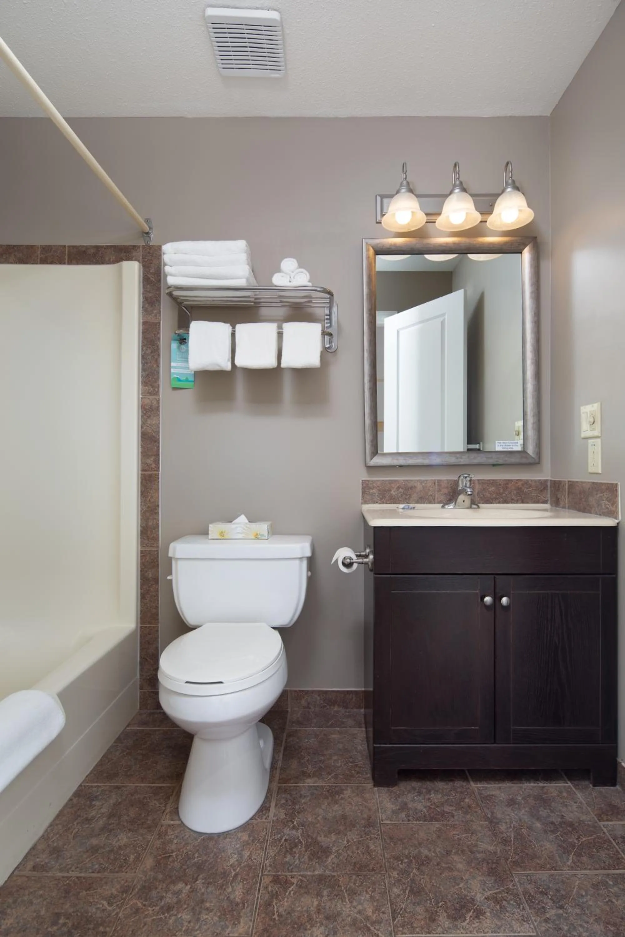 Toilet in Siesta Suites