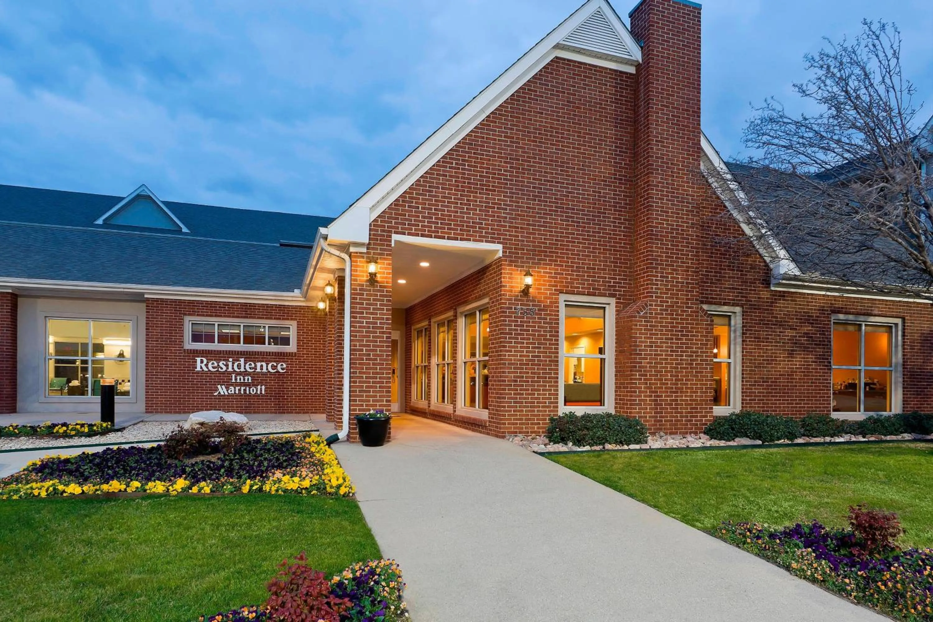 Property building in Residence Inn by Marriott Dallas Lewisville