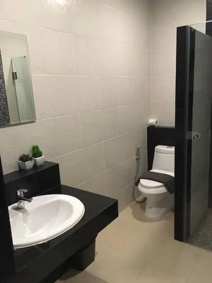 Bathroom in Tandeaw View