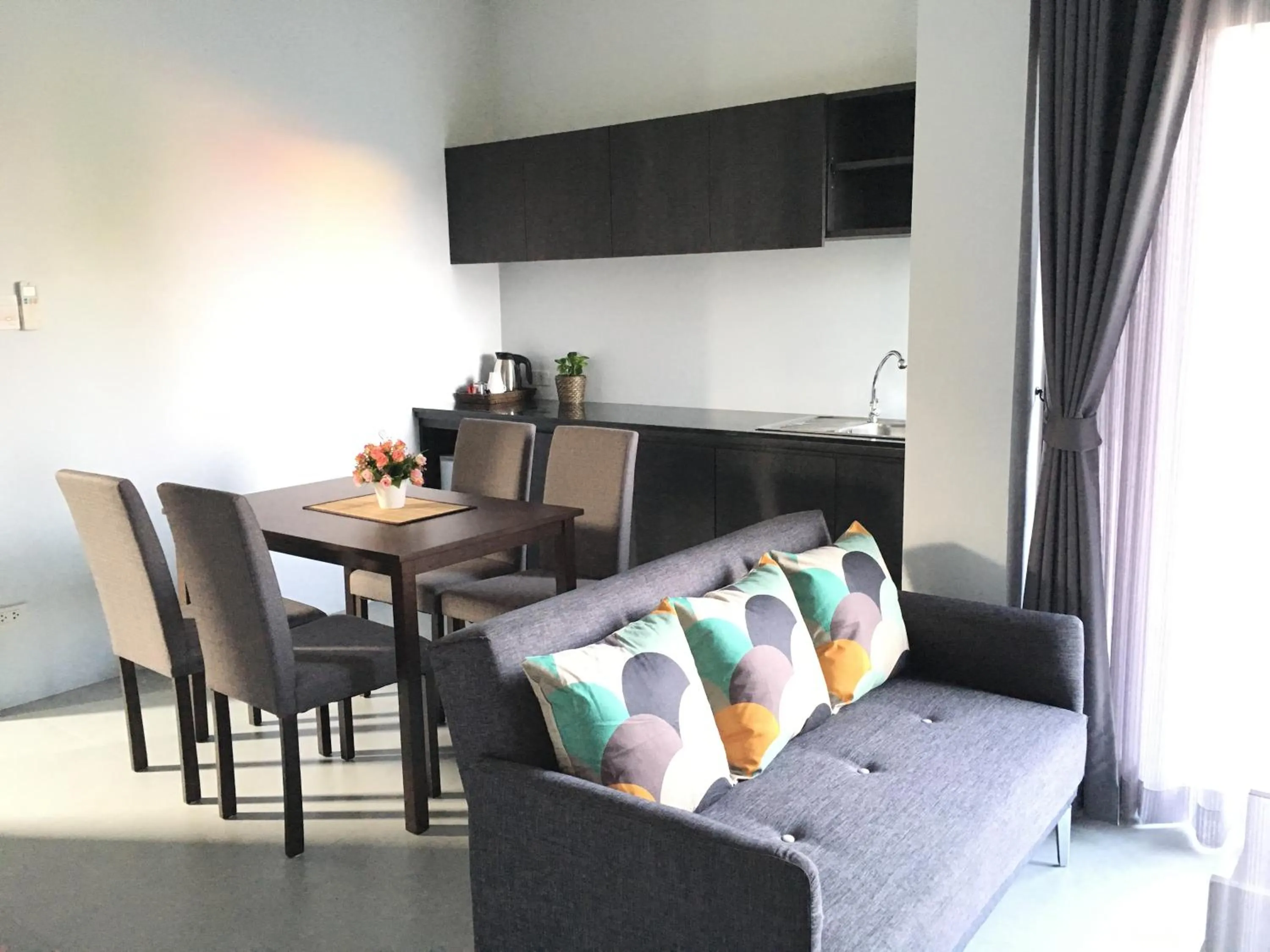 Kitchen or kitchenette in Tandeaw View