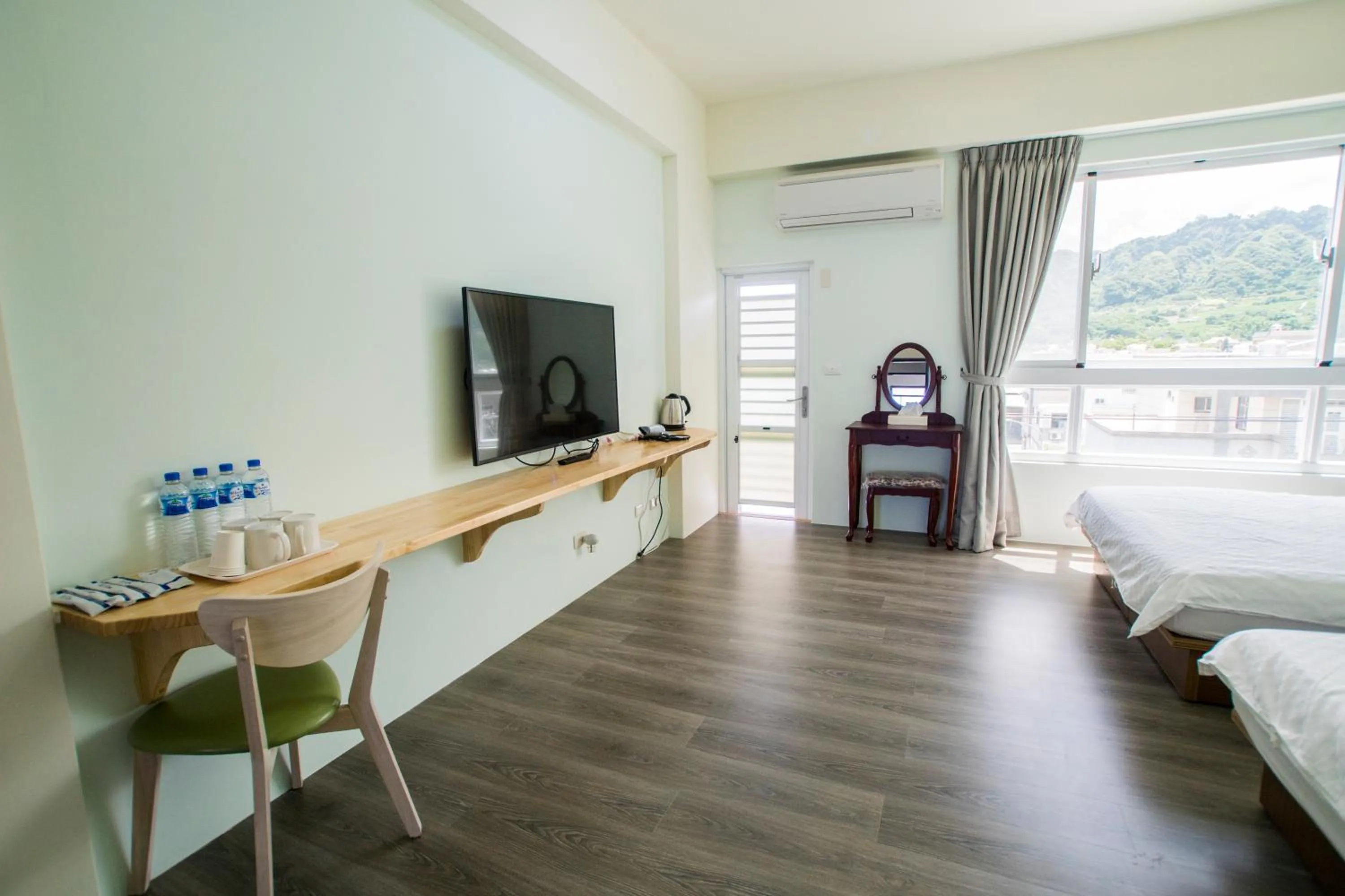 Day, Bed in Siang Jhan B&B