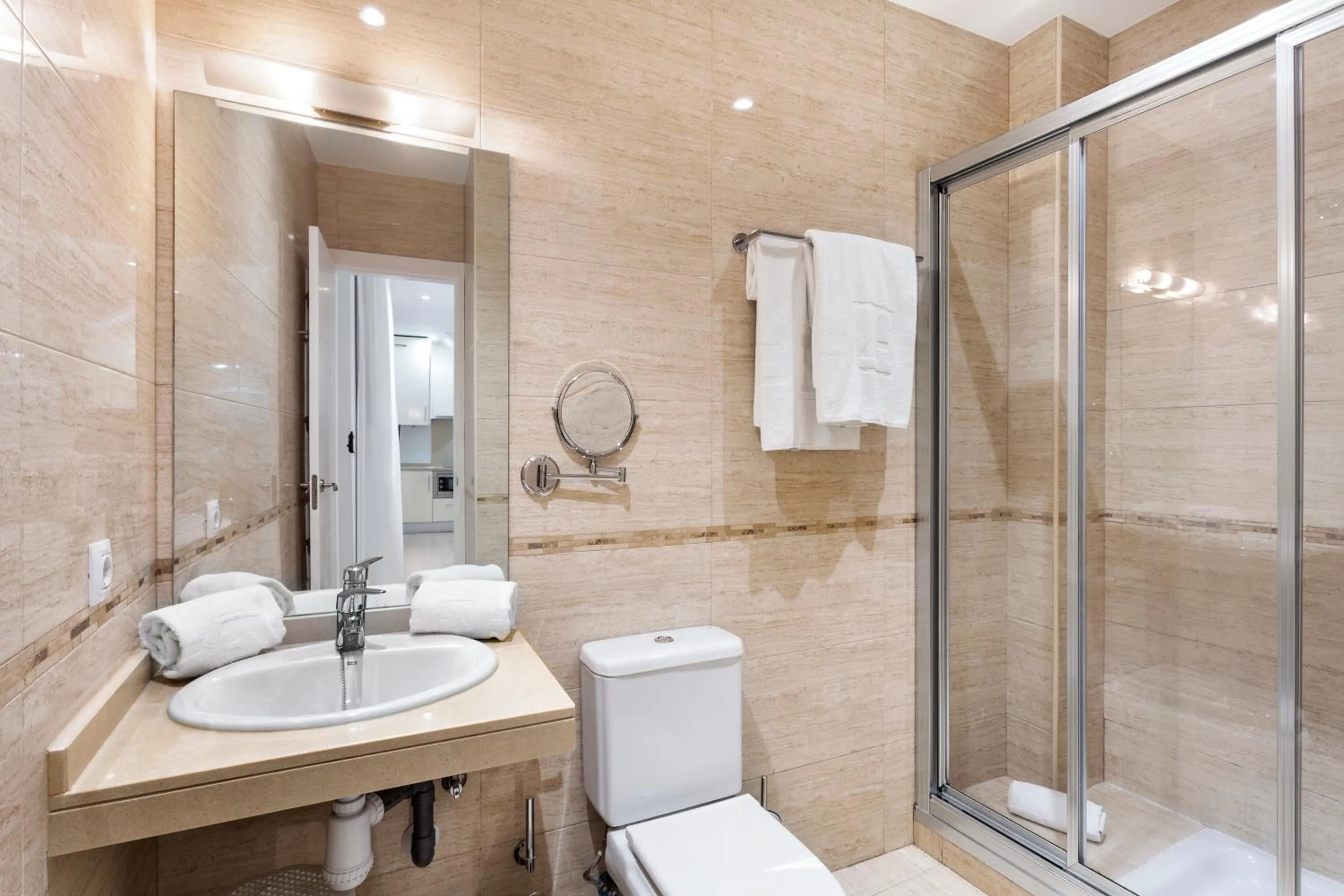 Bathroom in Apartamentos Metrópolis