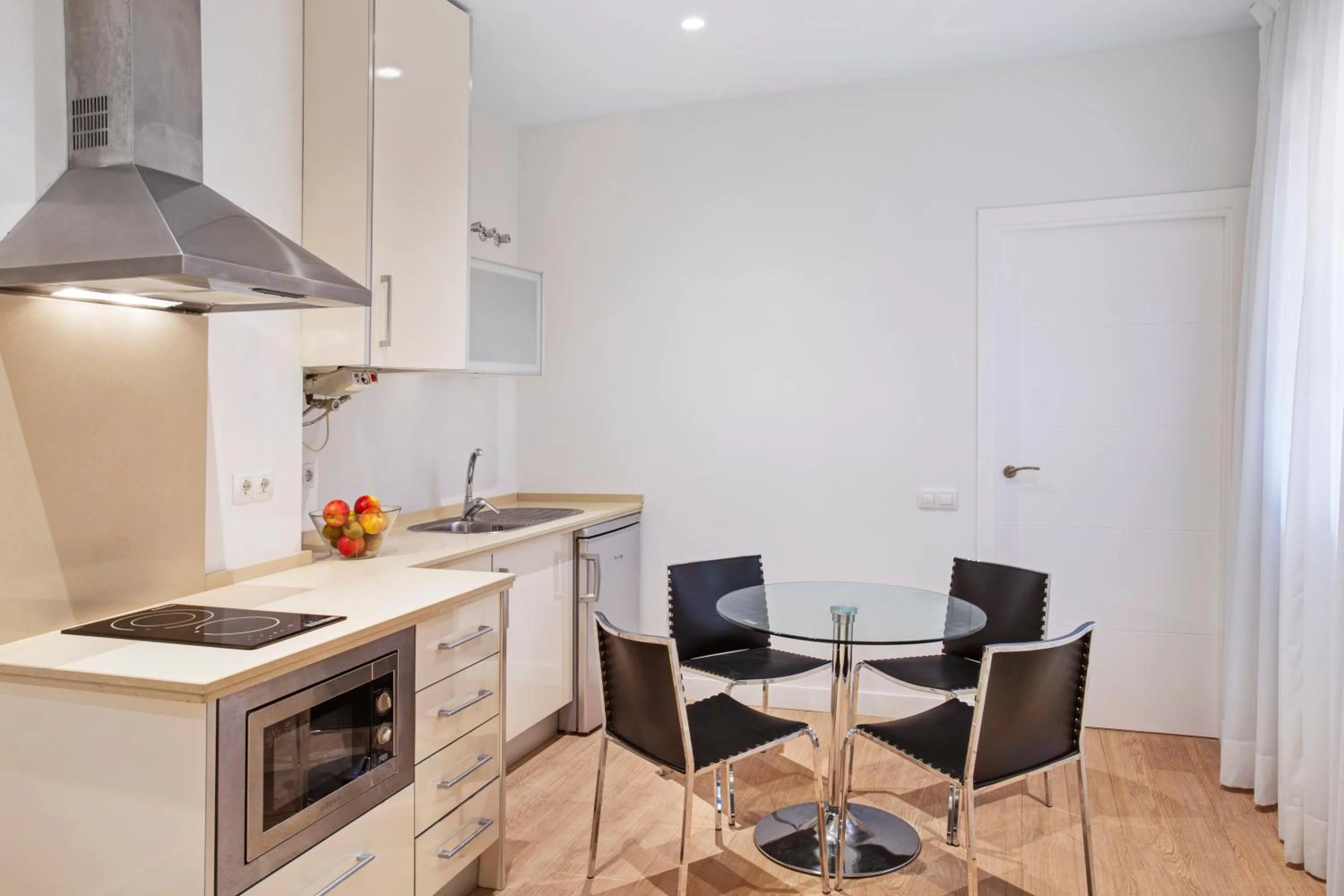 Kitchen or kitchenette in Apartamentos Metrópolis