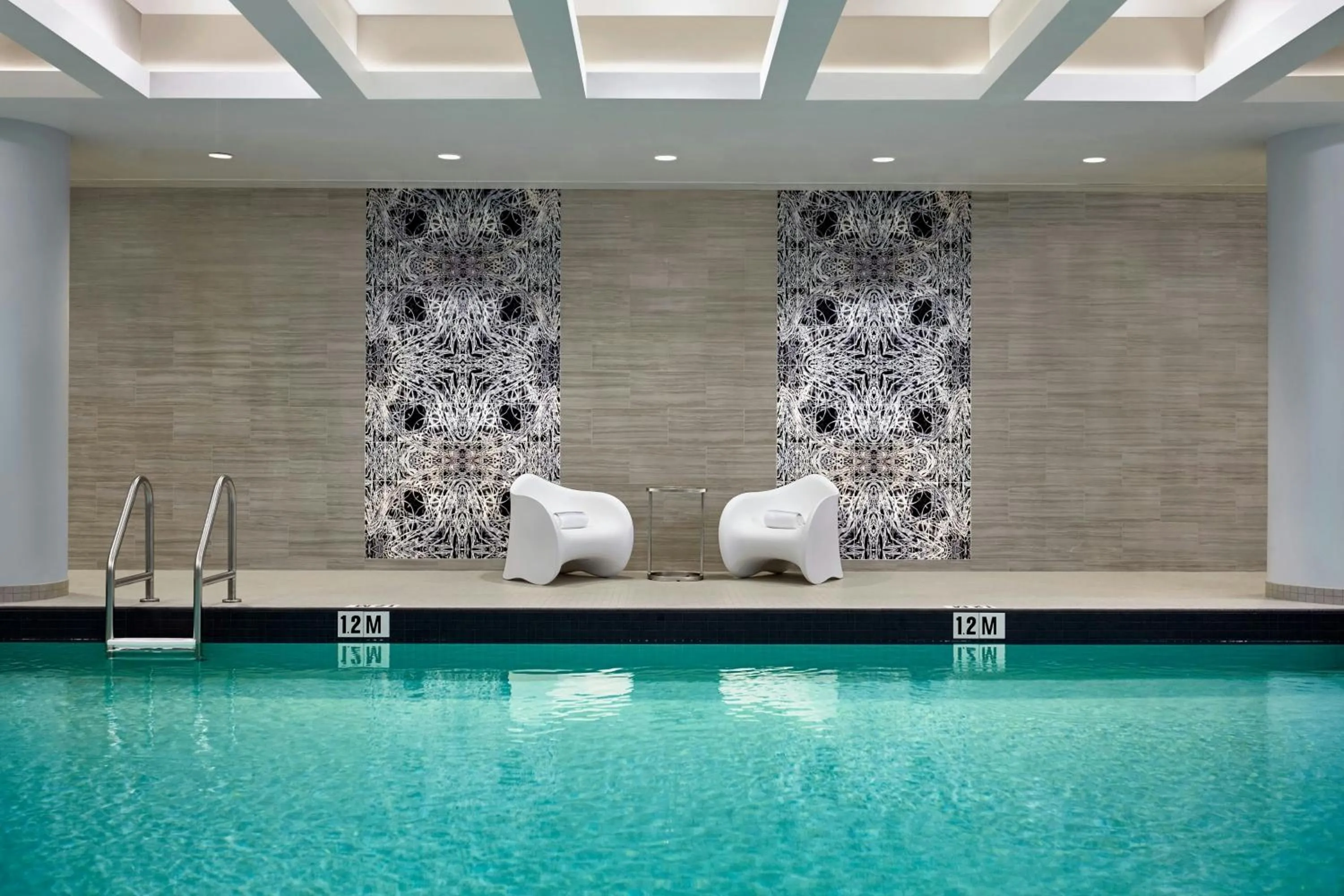 Swimming pool in Calgary Airport Marriott In-Terminal Hotel