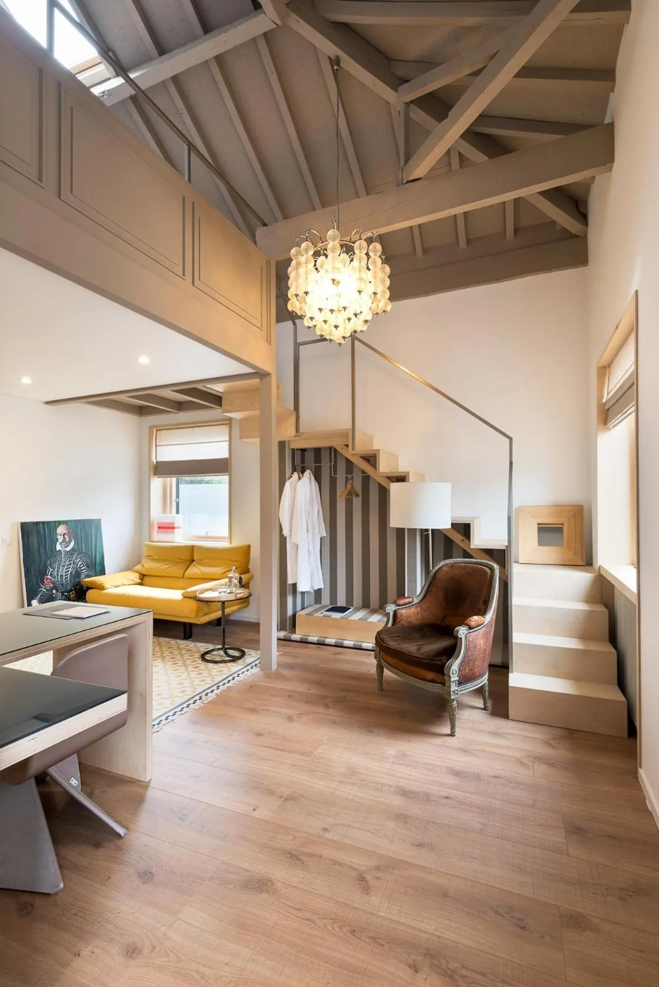 Living room in Charm Palace Porto