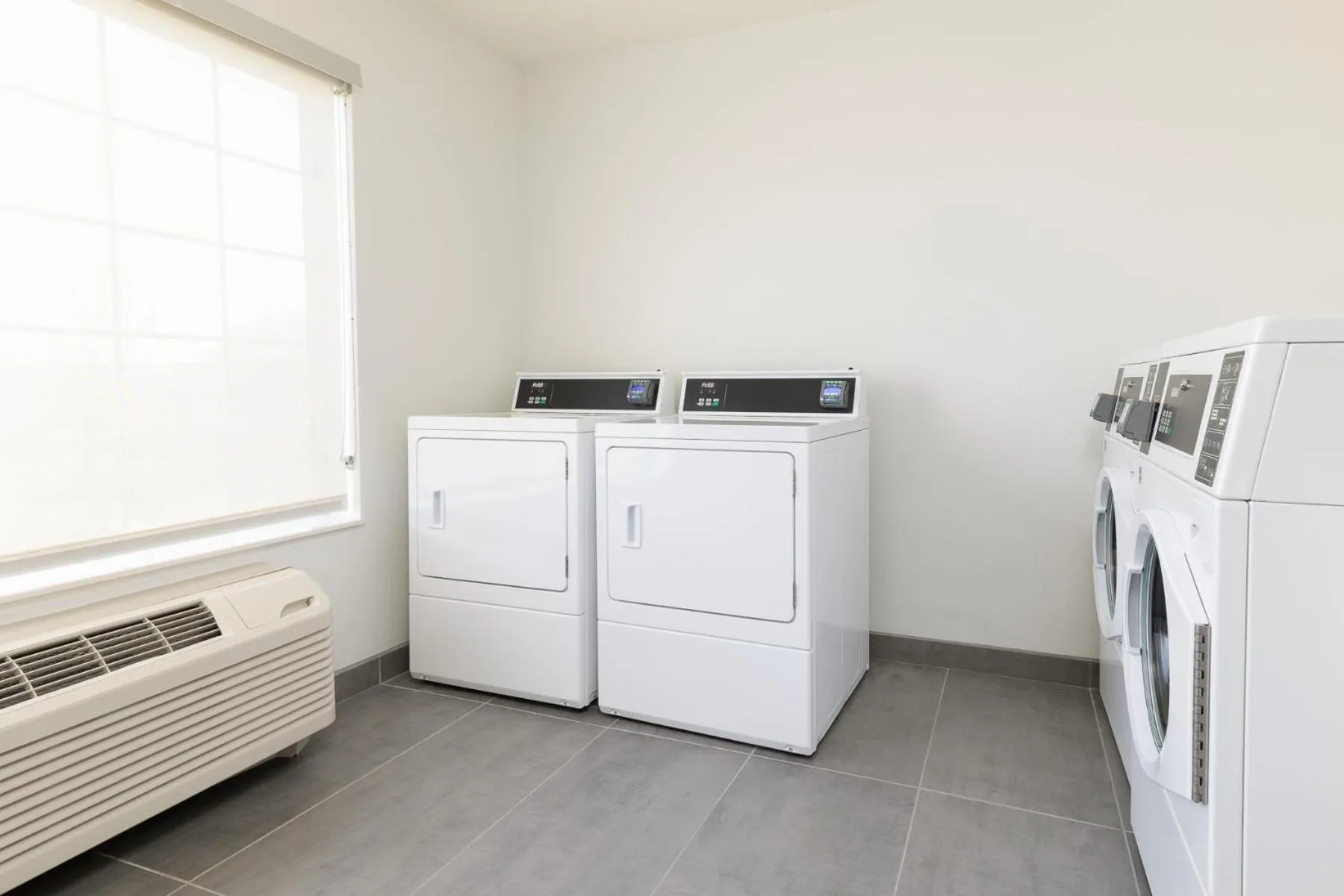 laundry in Fairfield Inn and Suites by Marriott Cincinnati Eastgate