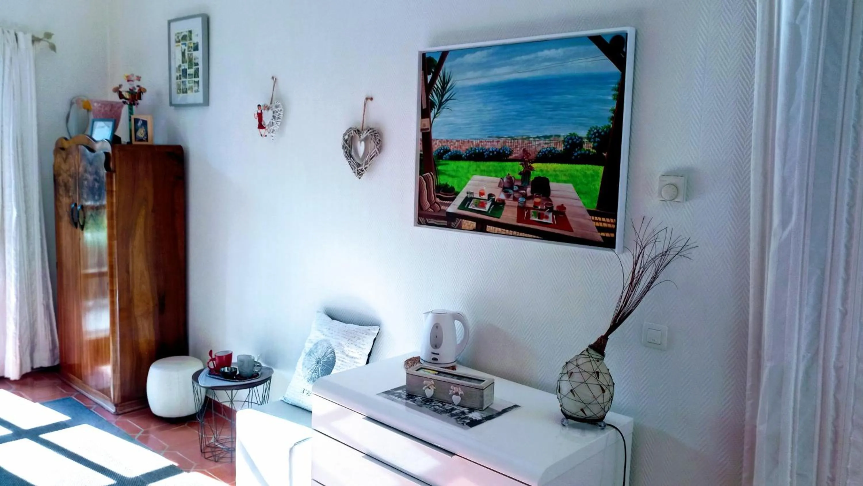 Coffee/tea facilities in La Chambre de Ker Briac