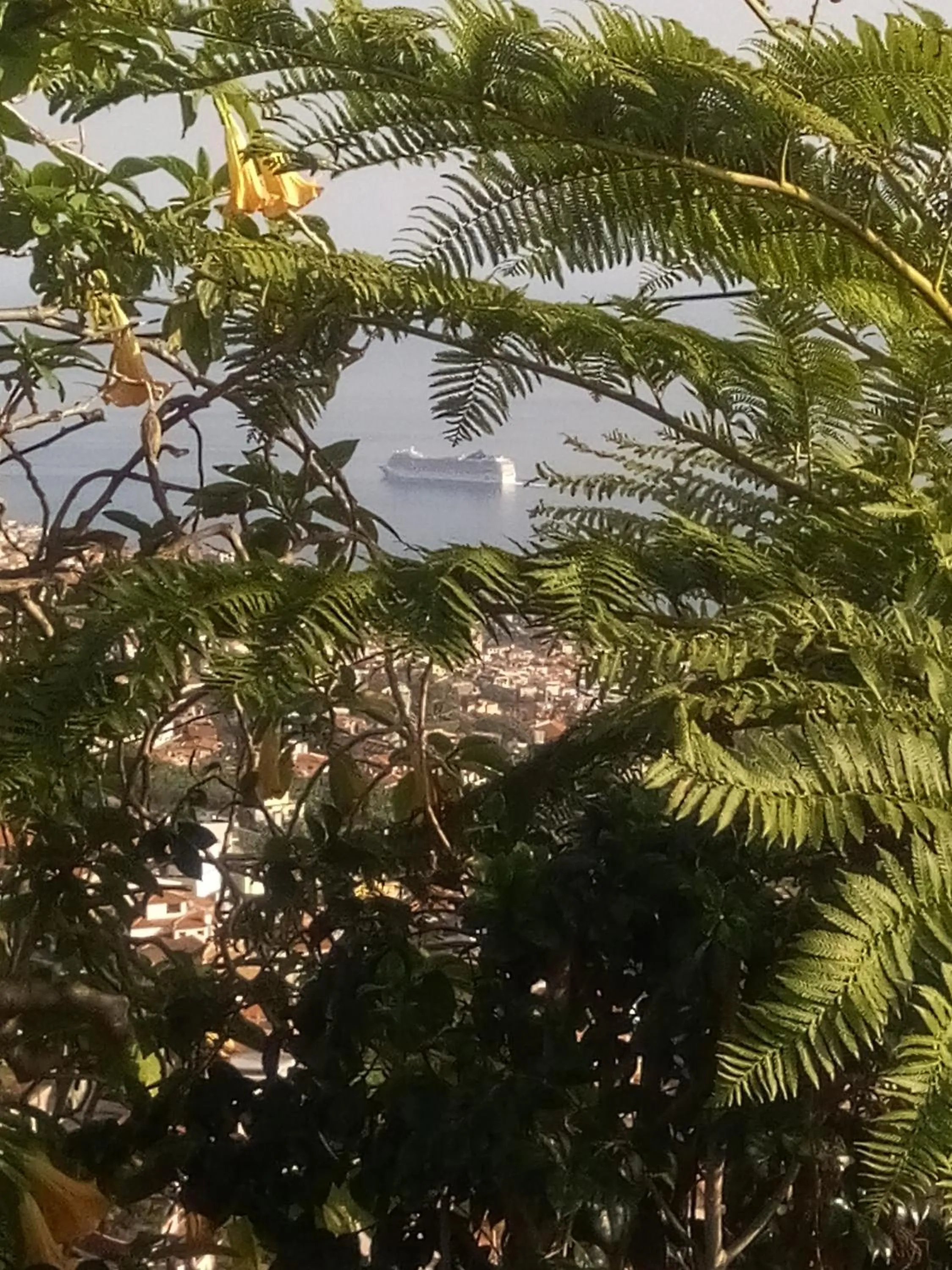 City view in La Chambre de Ker Briac