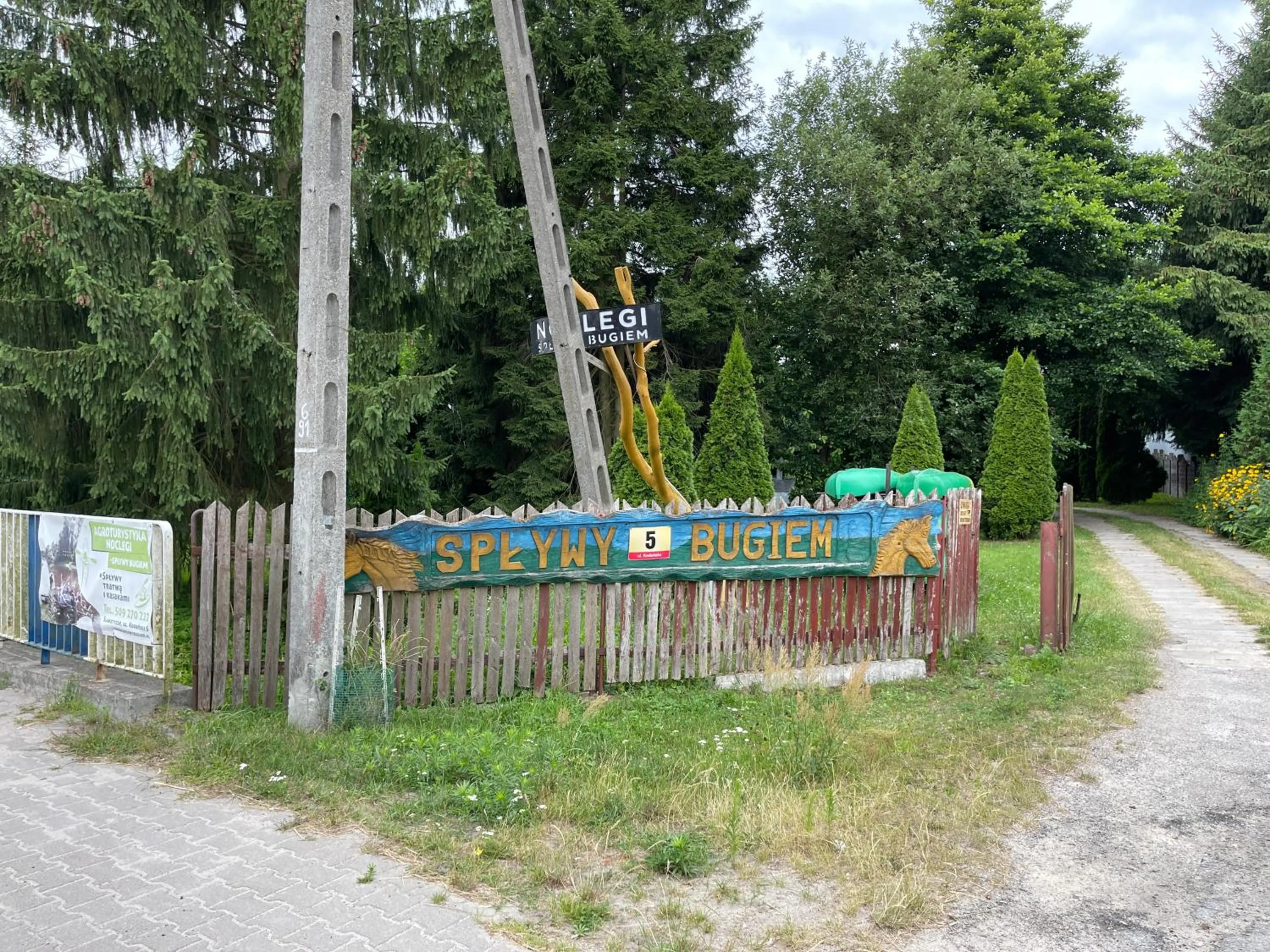 NOCLEGI-SPŁYWY BUGIEM