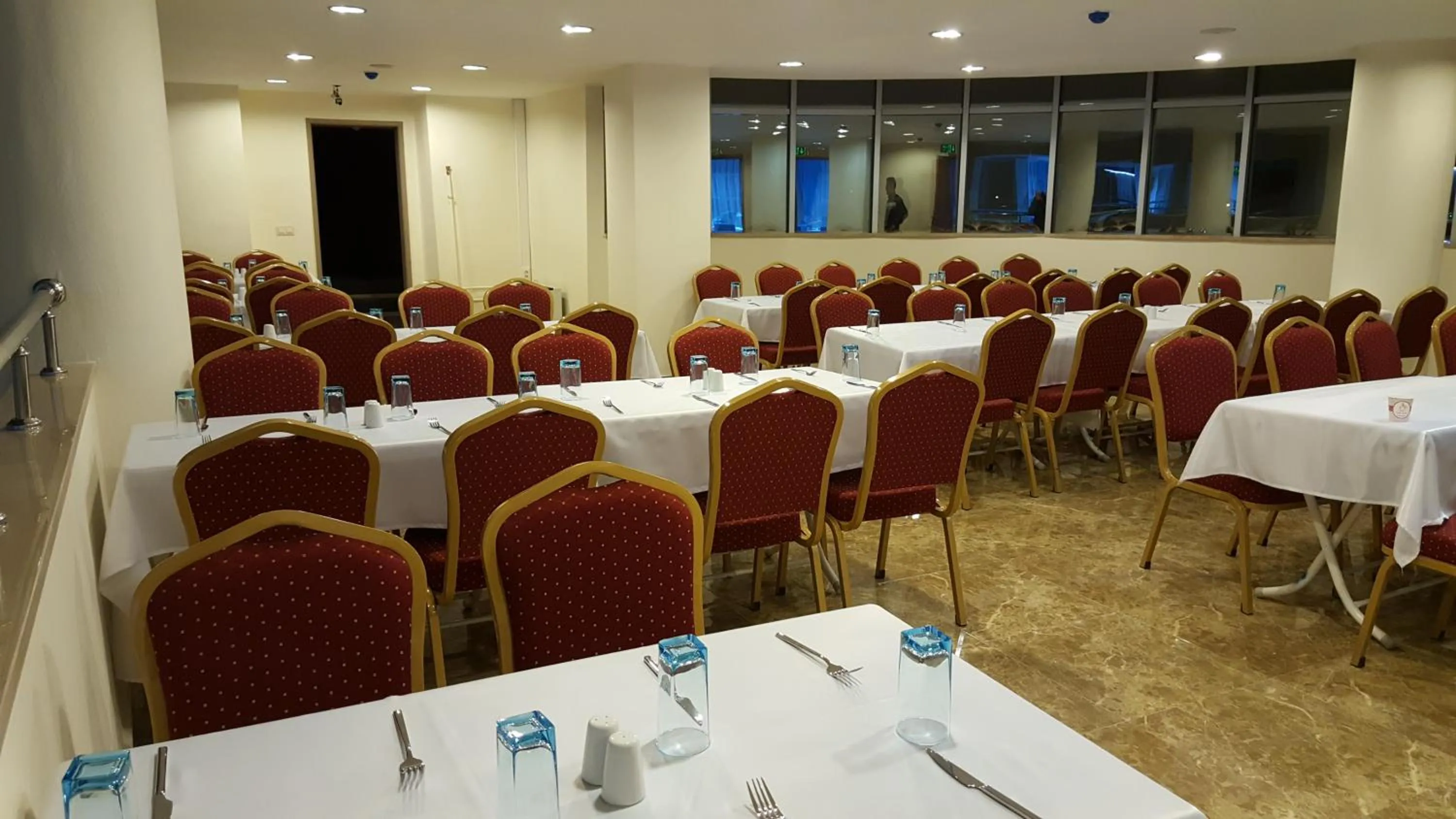 Food and drinks in Sivas Sultanşehir Uygulama Oteli