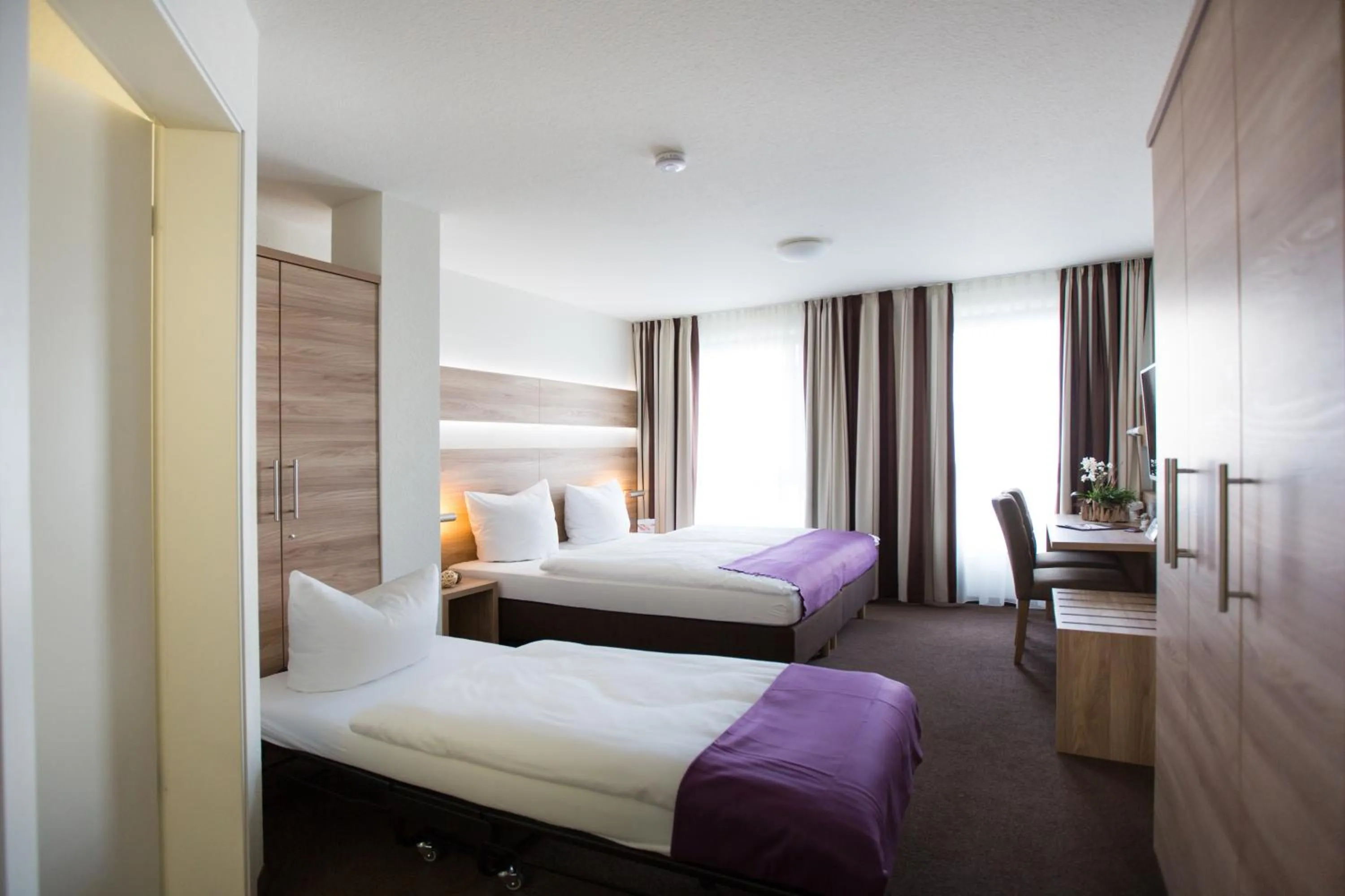 Day, Bed in Hotel & Restaurant Rose