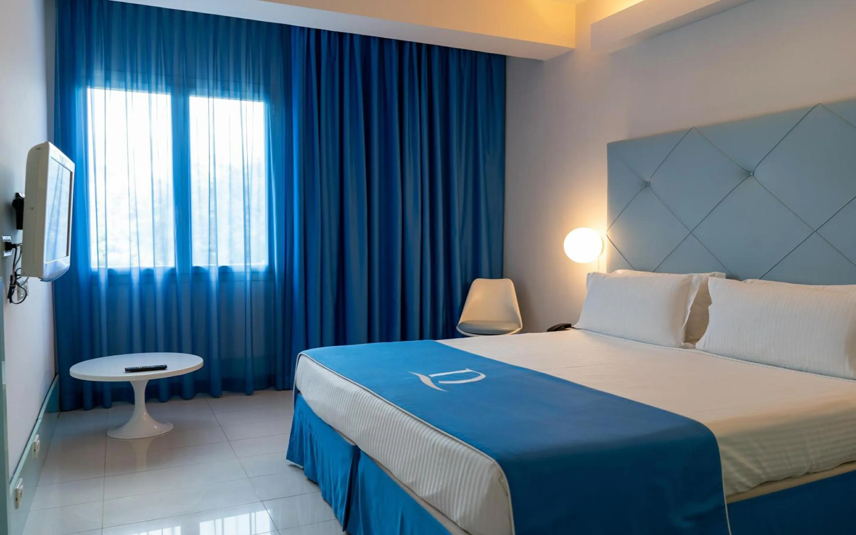 Bedroom, Bed in Domina Zagarella Sicily