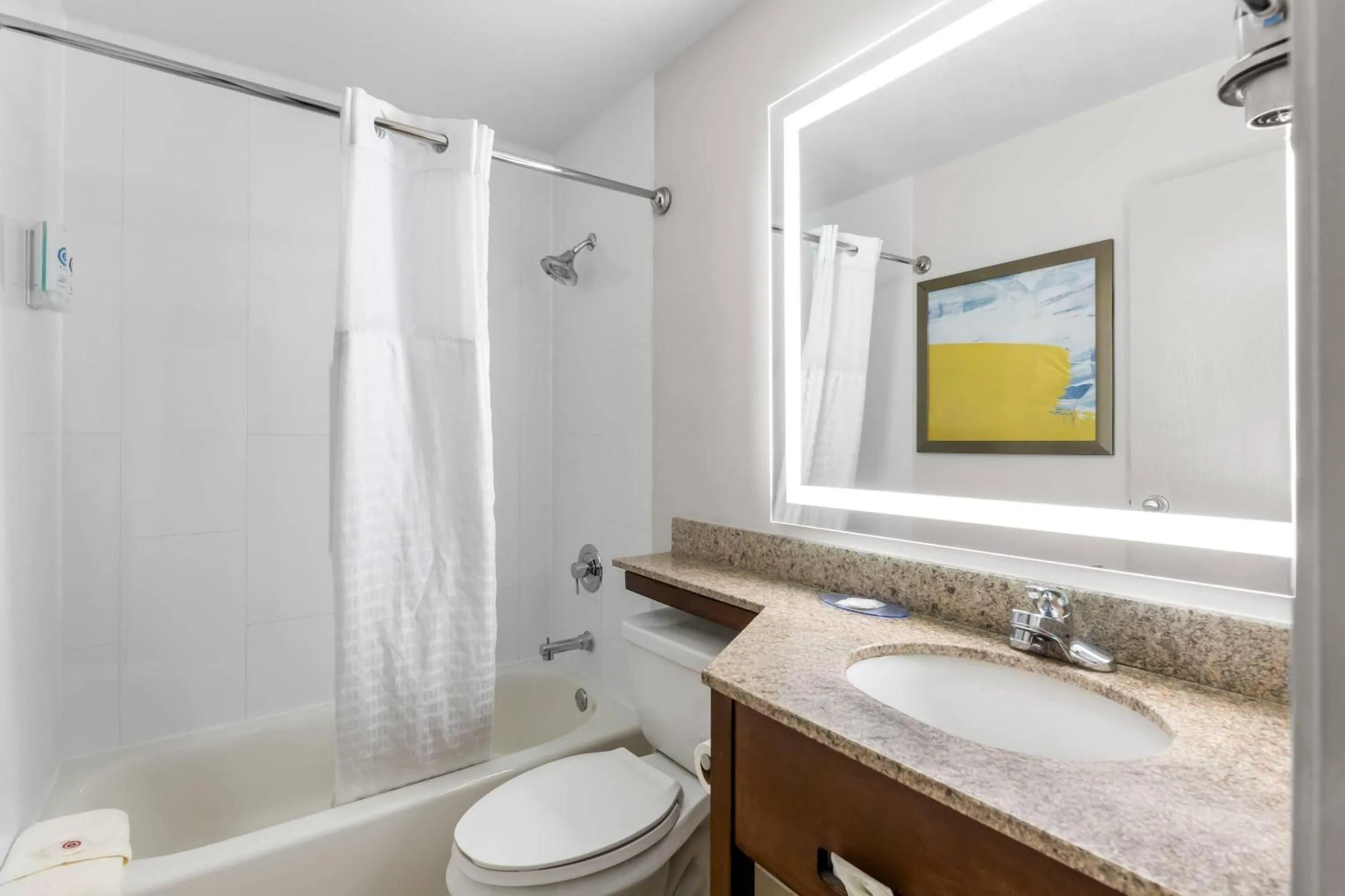 Bedroom in Comfort Inn Nashville West