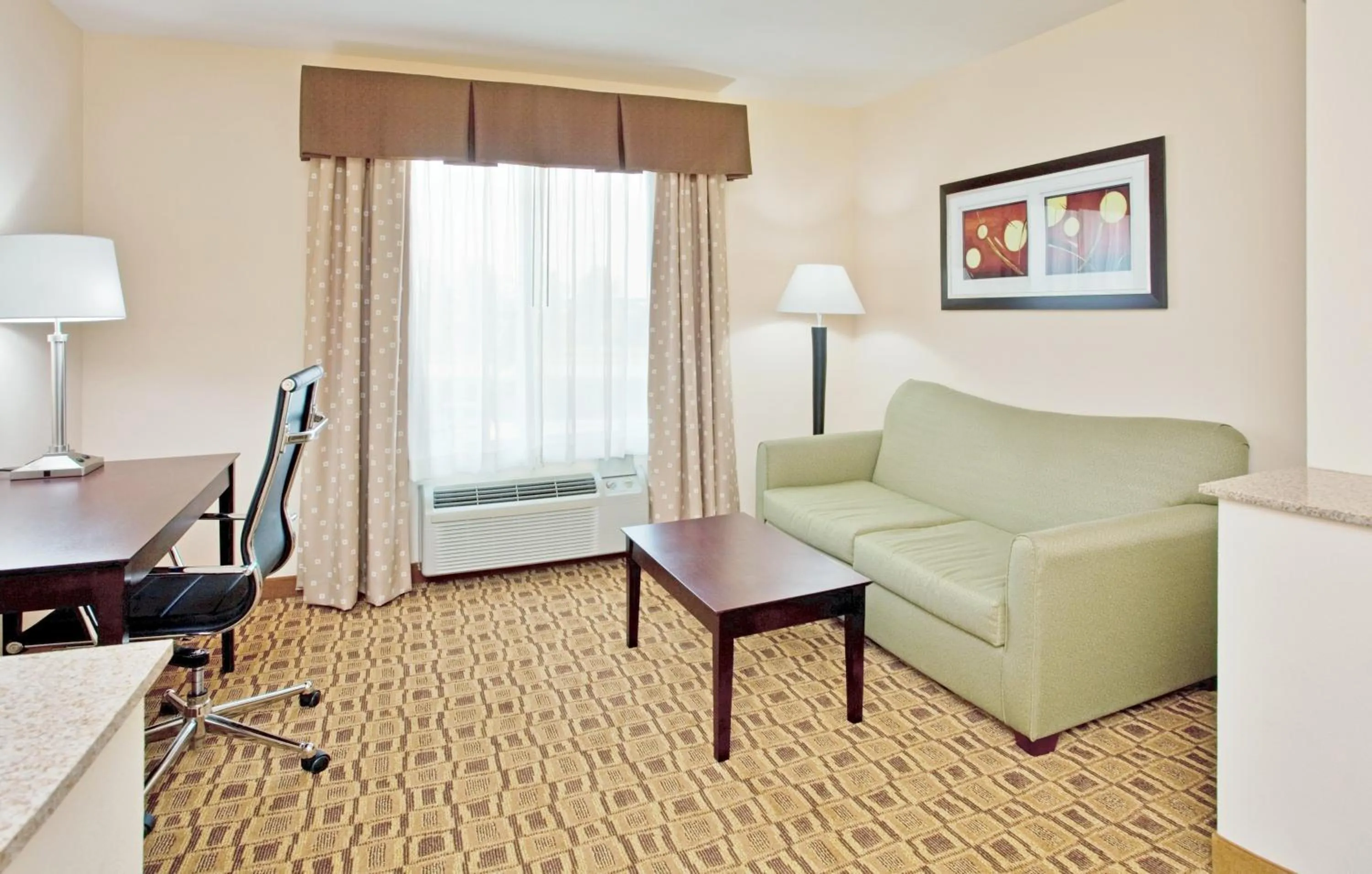 Photo of the whole room in Holiday Inn Express Boonville by IHG