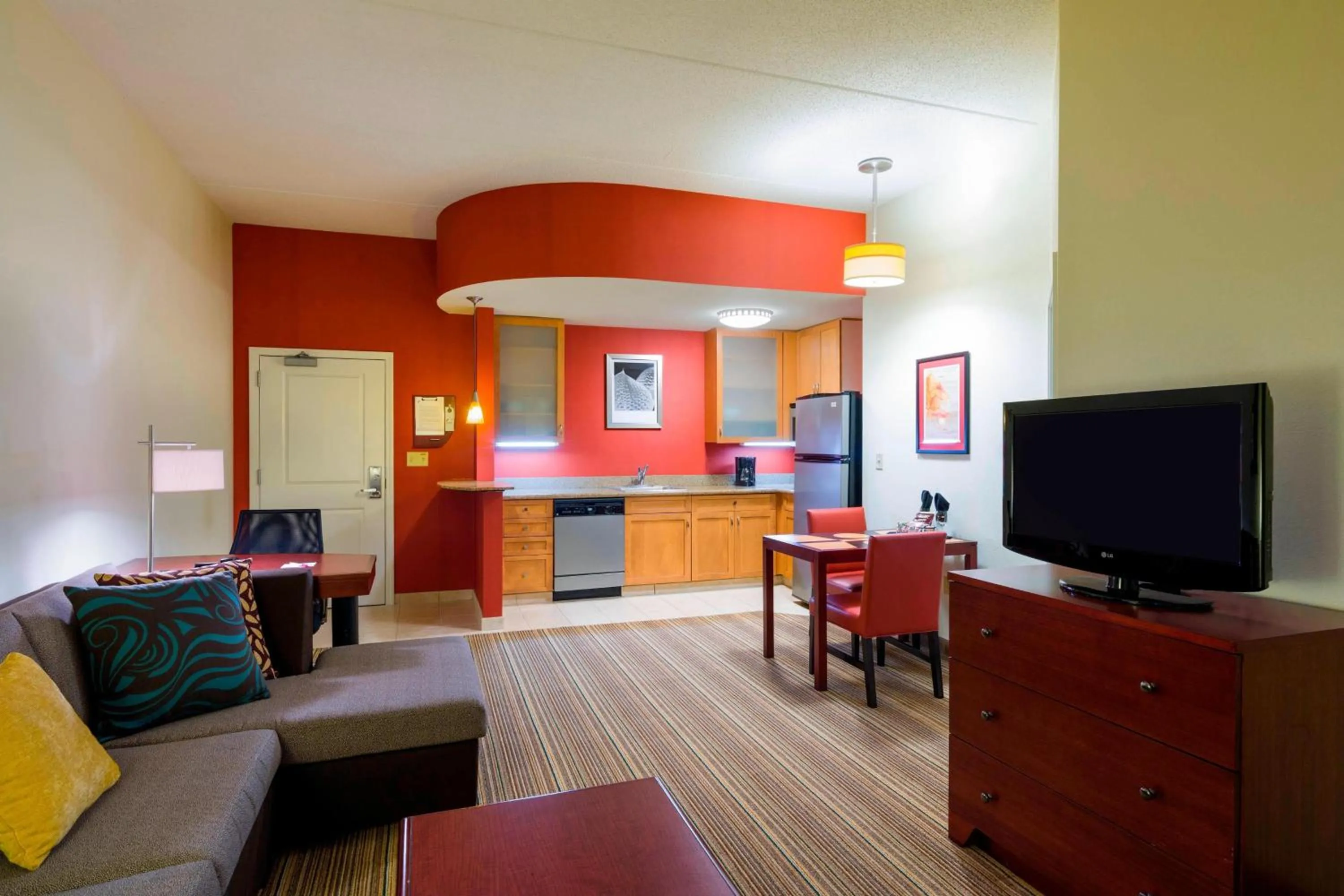 Bedroom in Residence Inn by Marriott Philadelphia Langhorne