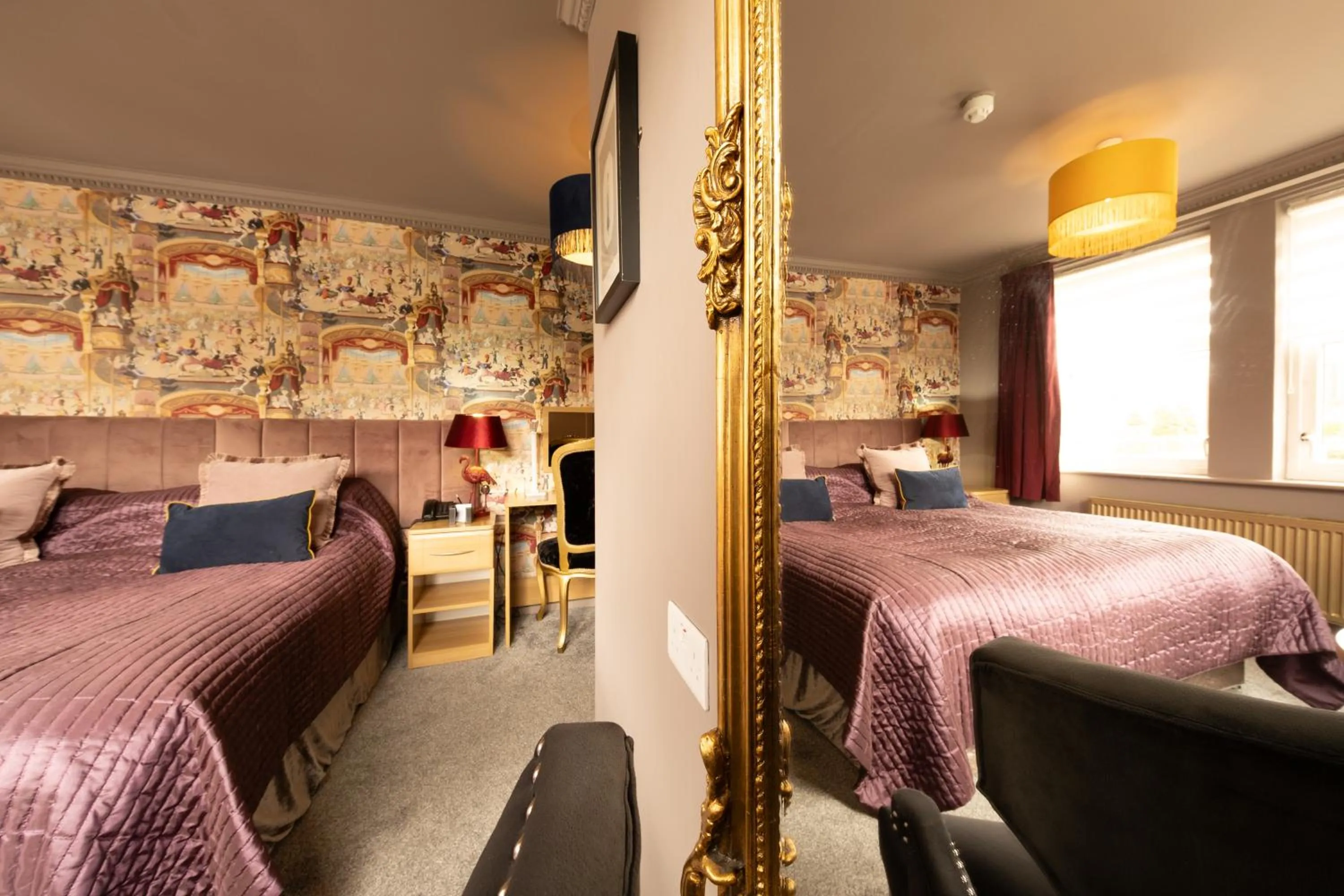 Photo of the whole room, Bed in Brockley Hall Hotel