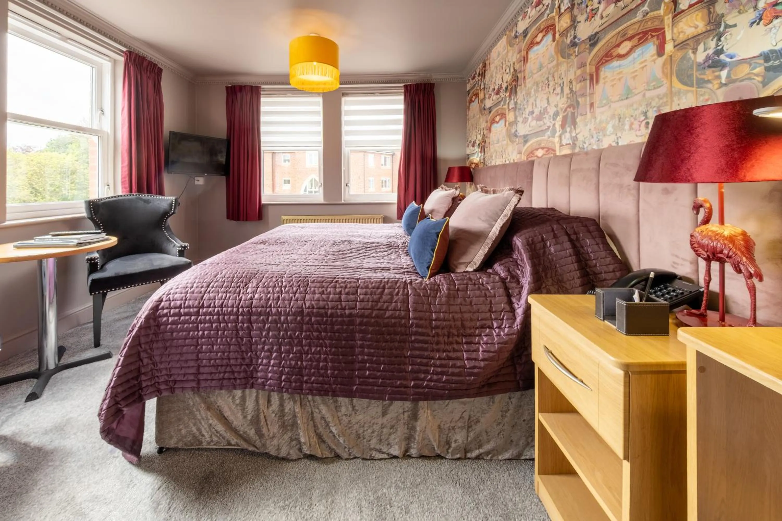 Photo of the whole room, Bed in Brockley Hall Hotel