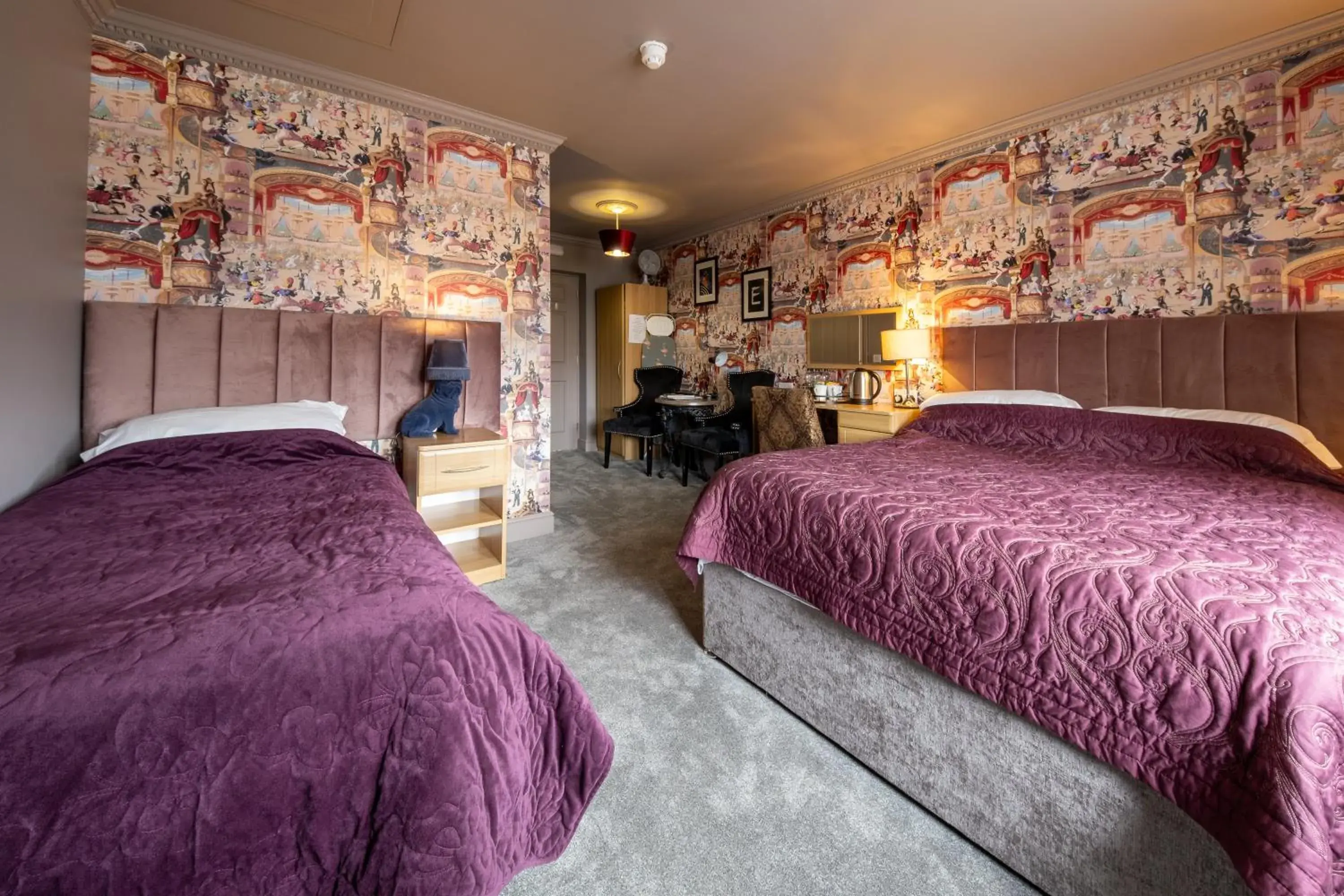 Classic Twin Room in Brockley Hall Hotel Classic Twin Room in Brockley Hall Hotel