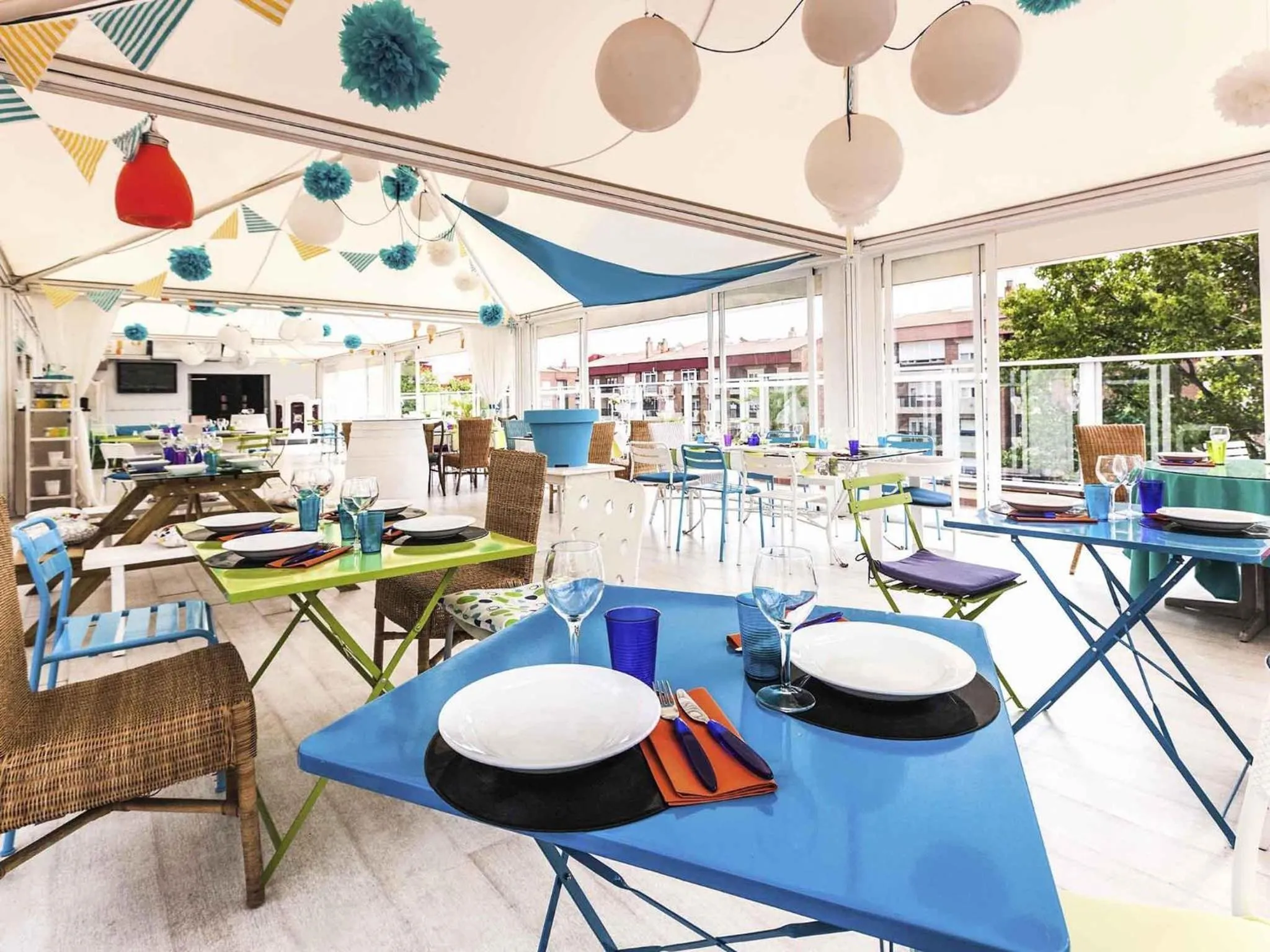 Restaurant/places to eat in Hotel Ibis Styles La Rioja Arnedo