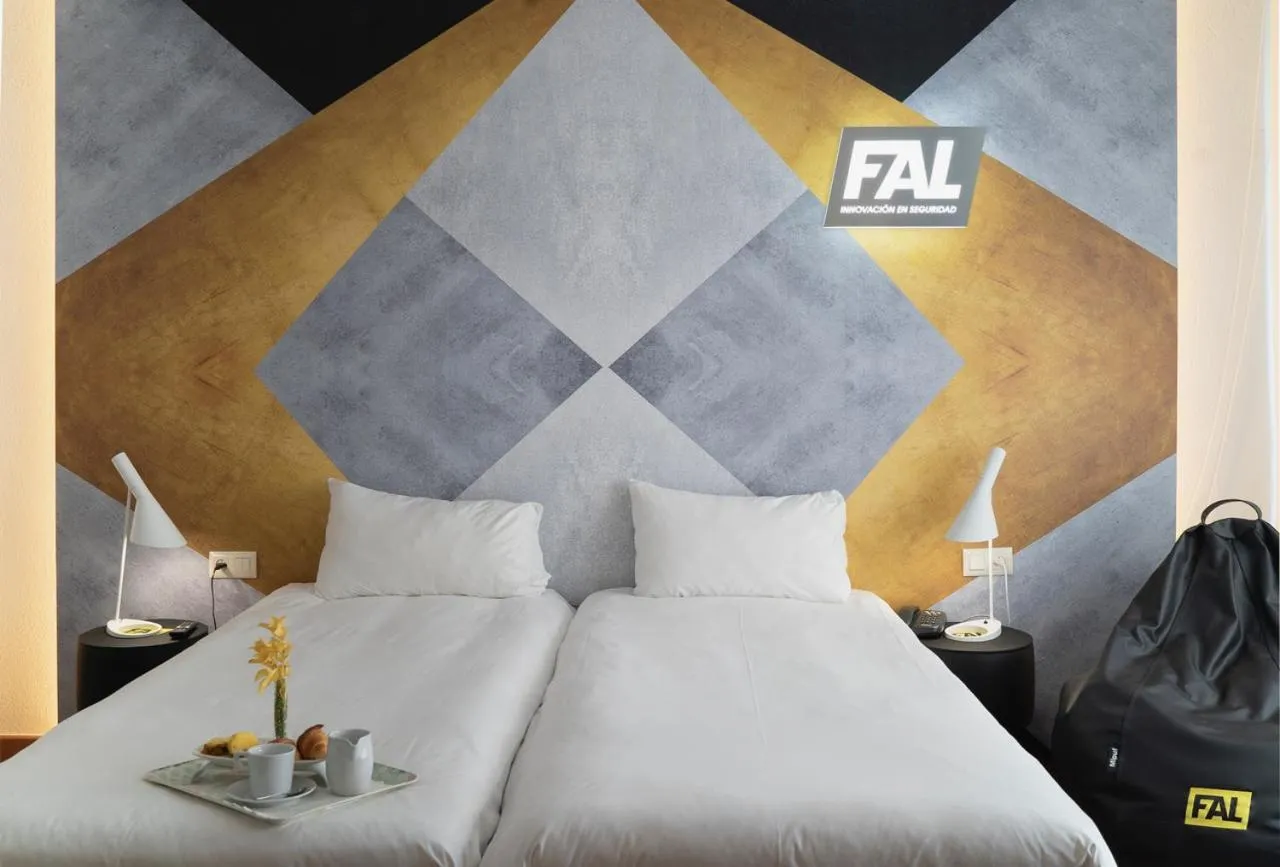 Photo of the whole room, Bed in Hotel Ibis Styles La Rioja Arnedo