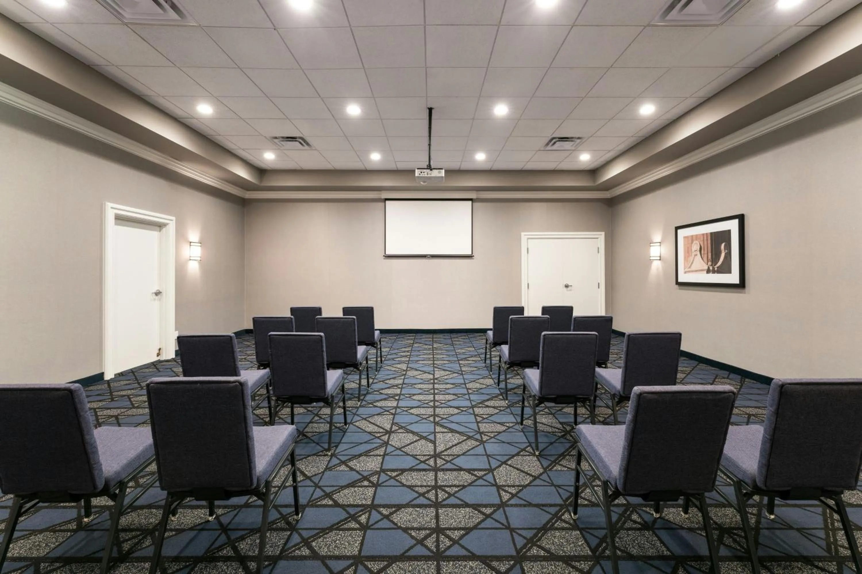 Meeting/conference room in Courtyard by Marriott St. Petersburg Downtown