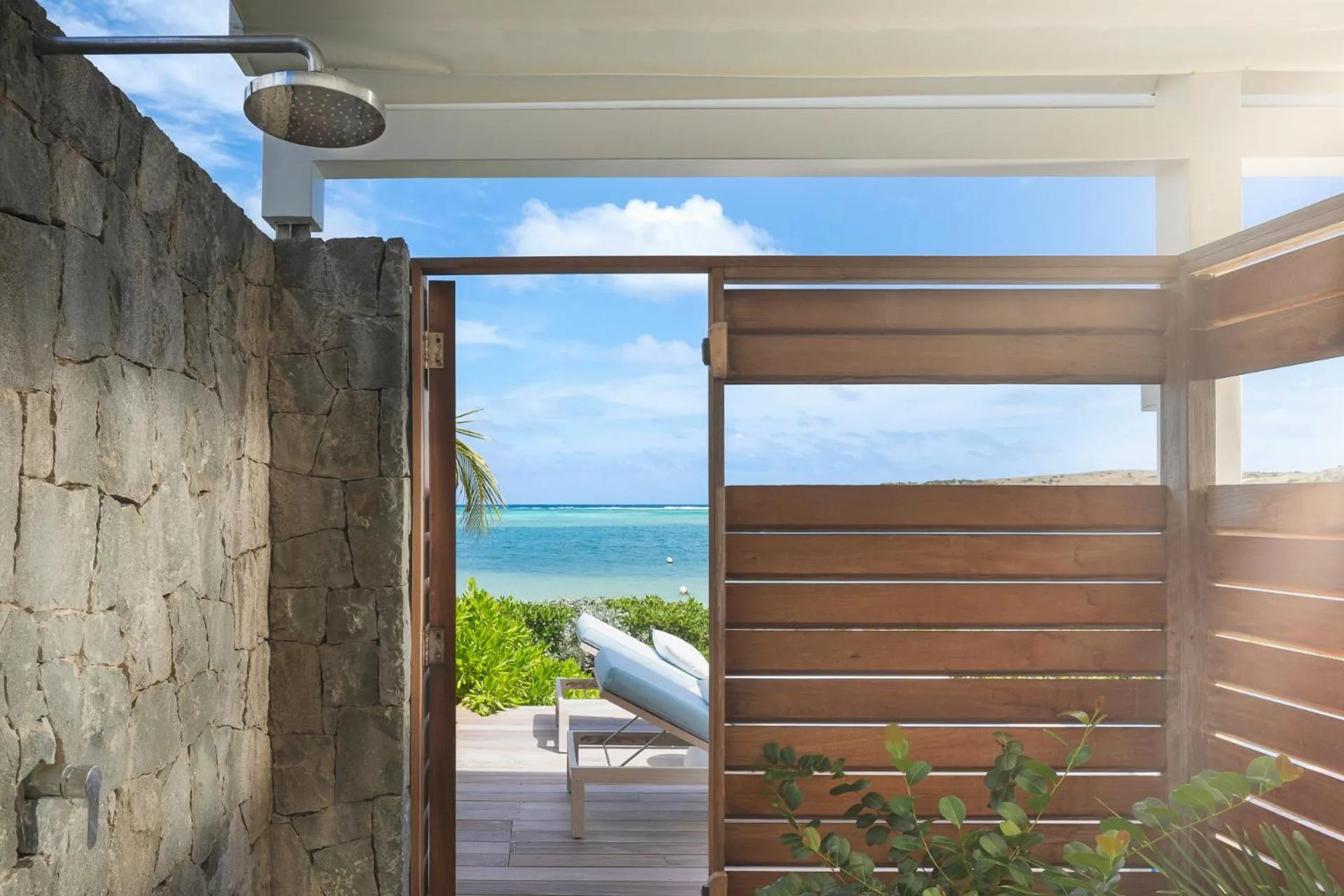 Shower in Le Barthélemy Hotel & Spa