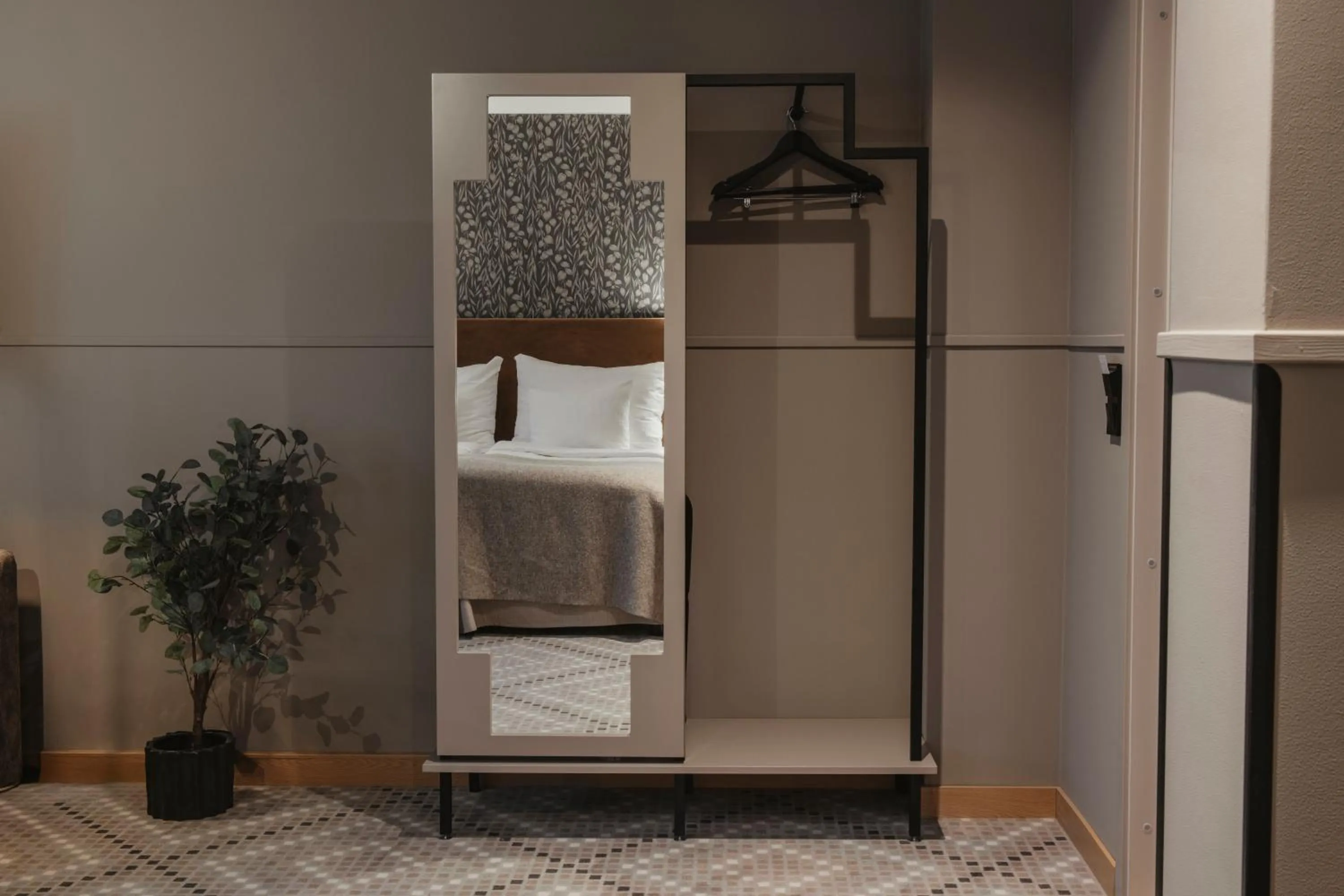 Property building in Home Hotel Smedjan