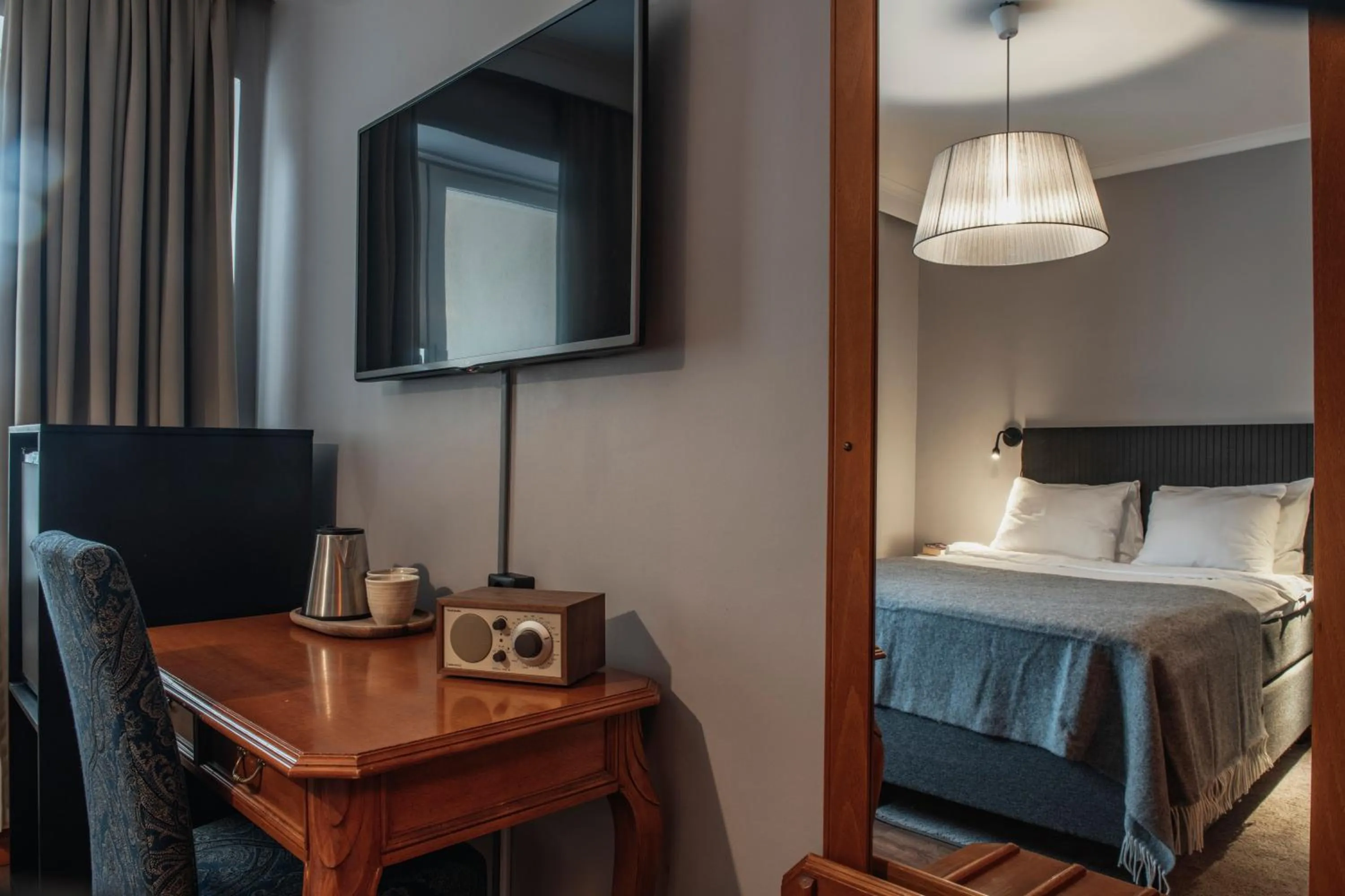 Property building, Bed in Home Hotel Smedjan