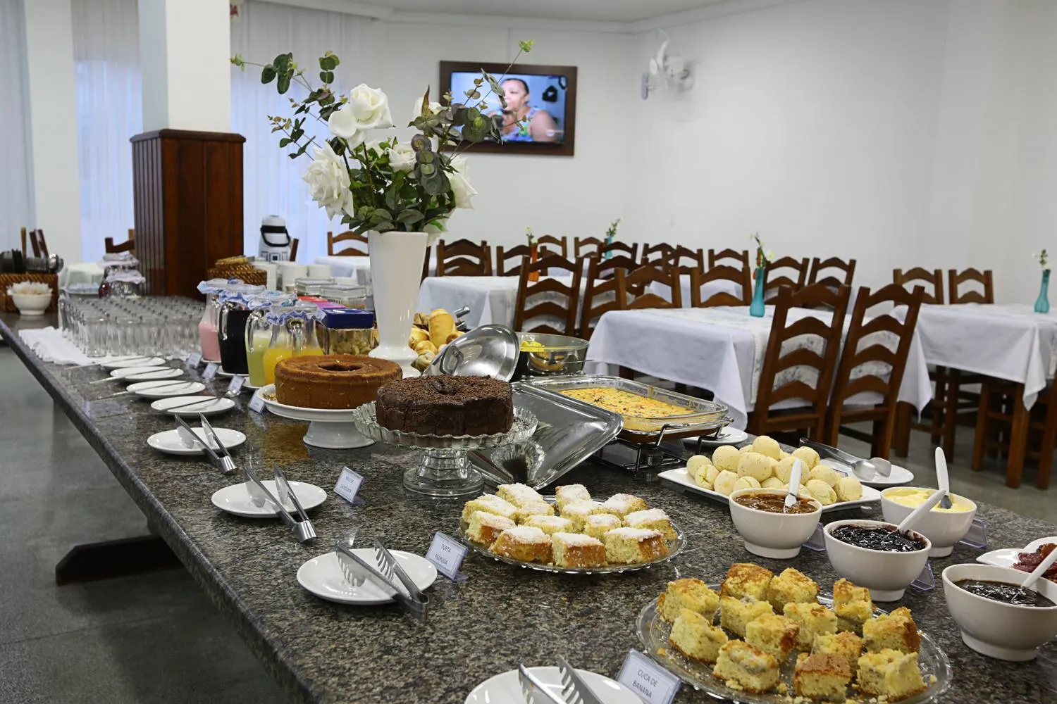 Buffet breakfast in Oceano Hotel de Barra Velha